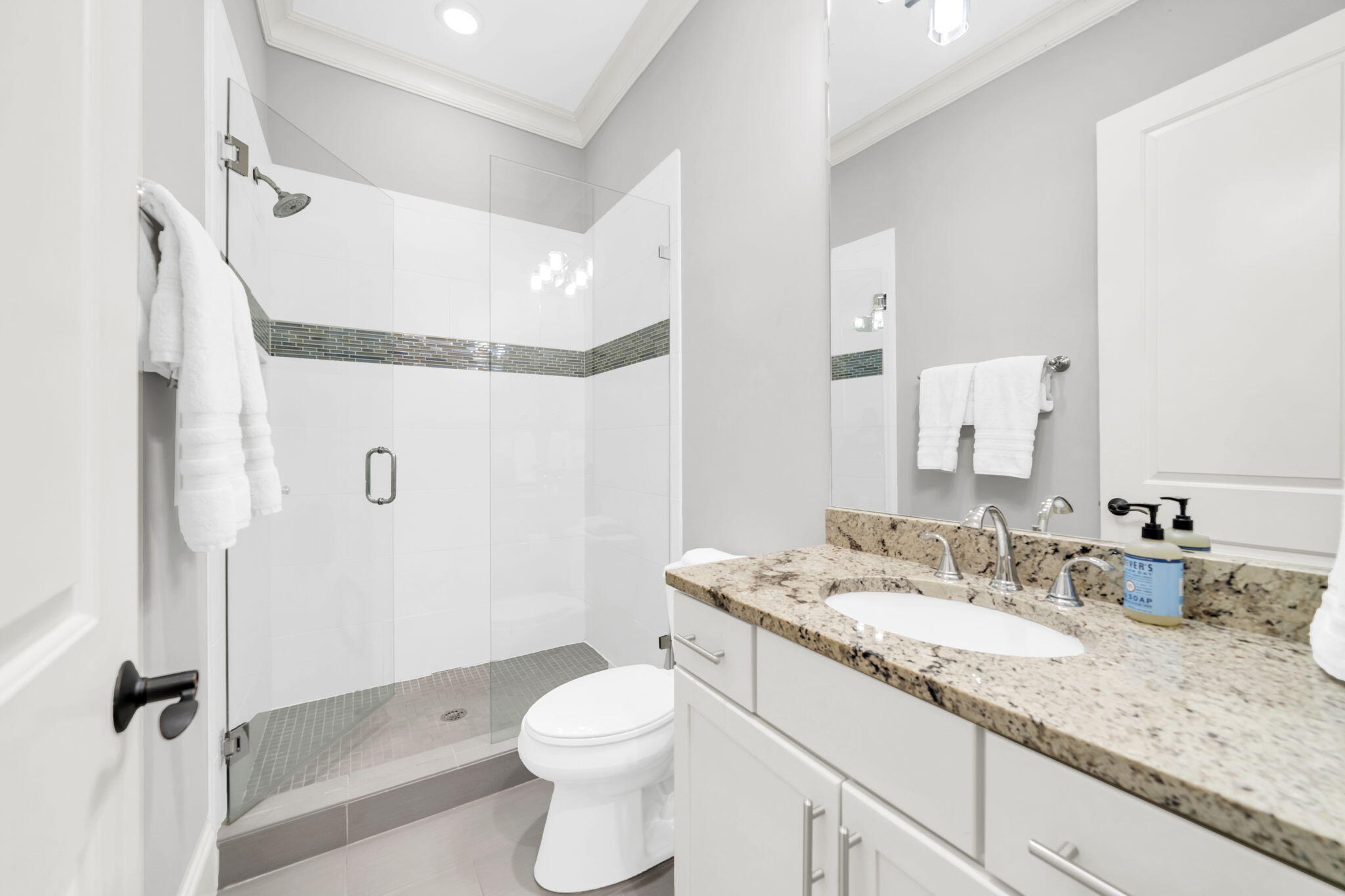 LAKESIDE AT BLUE MOUNTAIN BEACH - Residential