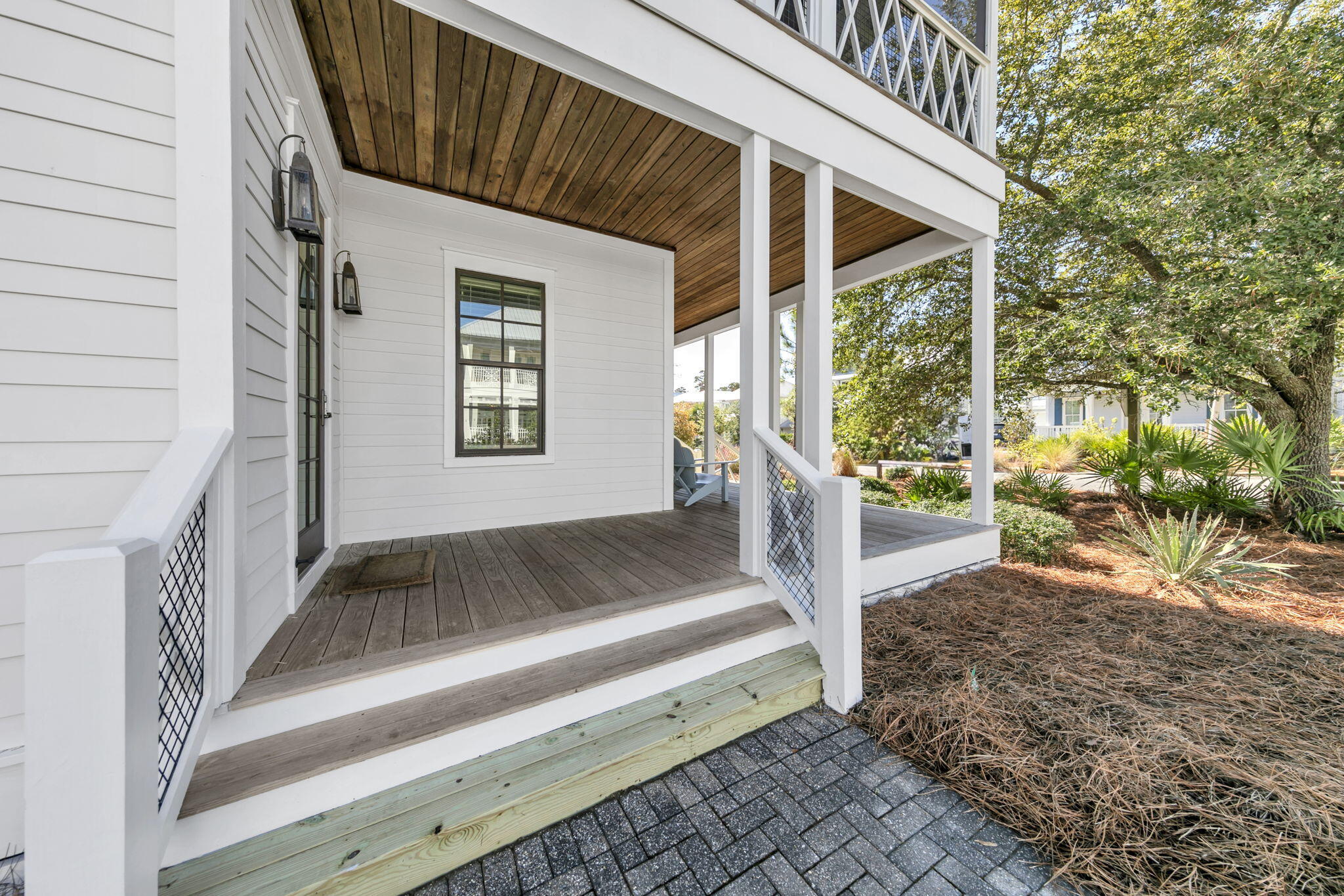 LAKESIDE AT BLUE MOUNTAIN BEACH - Residential