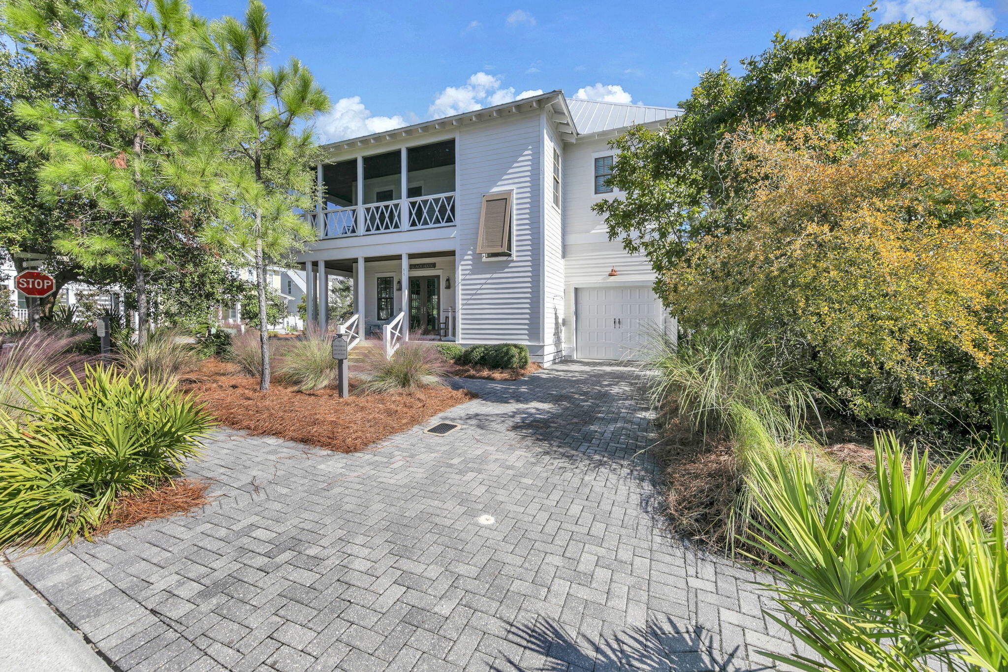 LAKESIDE AT BLUE MOUNTAIN BEACH - Residential