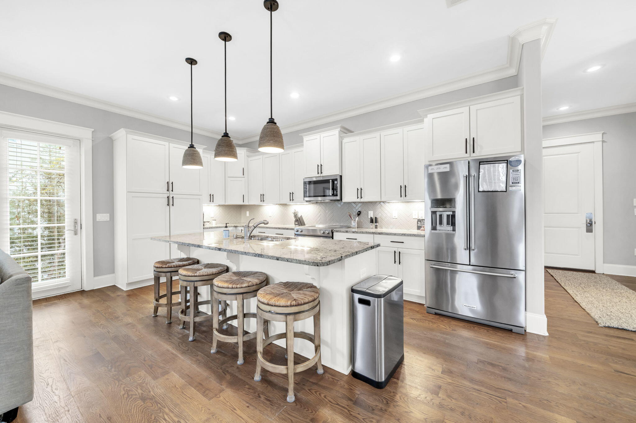 LAKESIDE AT BLUE MOUNTAIN BEACH - Residential