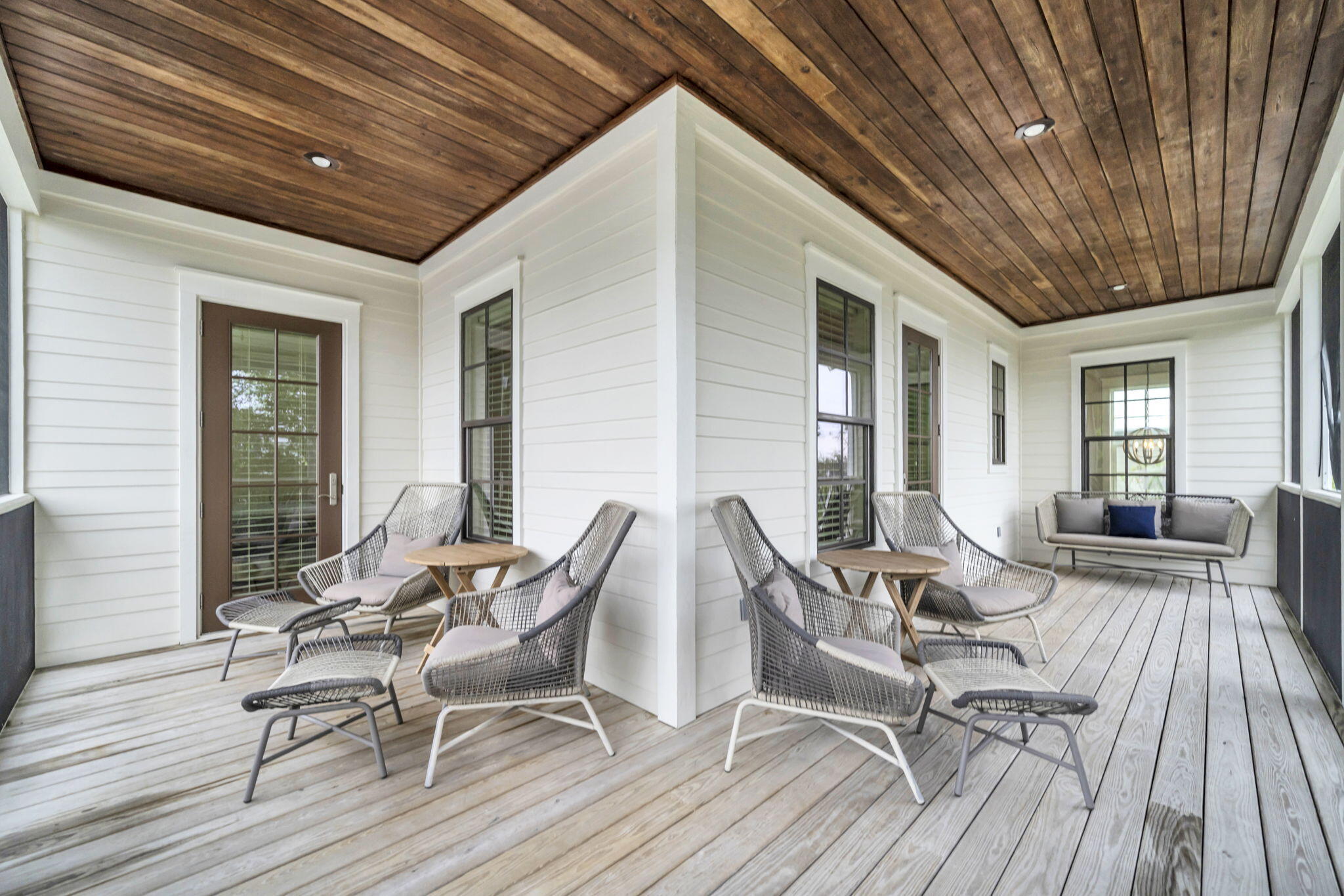 LAKESIDE AT BLUE MOUNTAIN BEACH - Residential