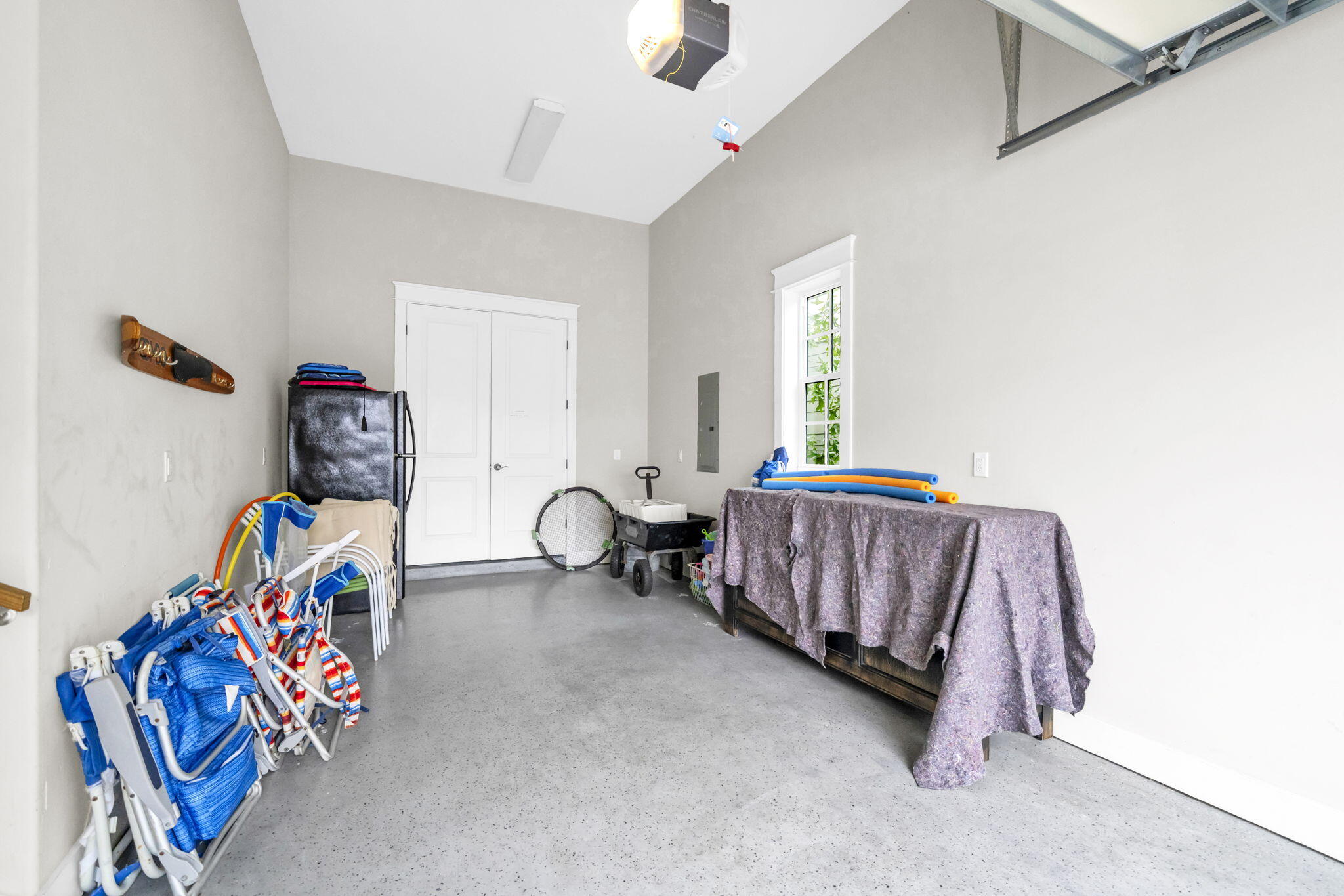 LAKESIDE AT BLUE MOUNTAIN BEACH - Residential