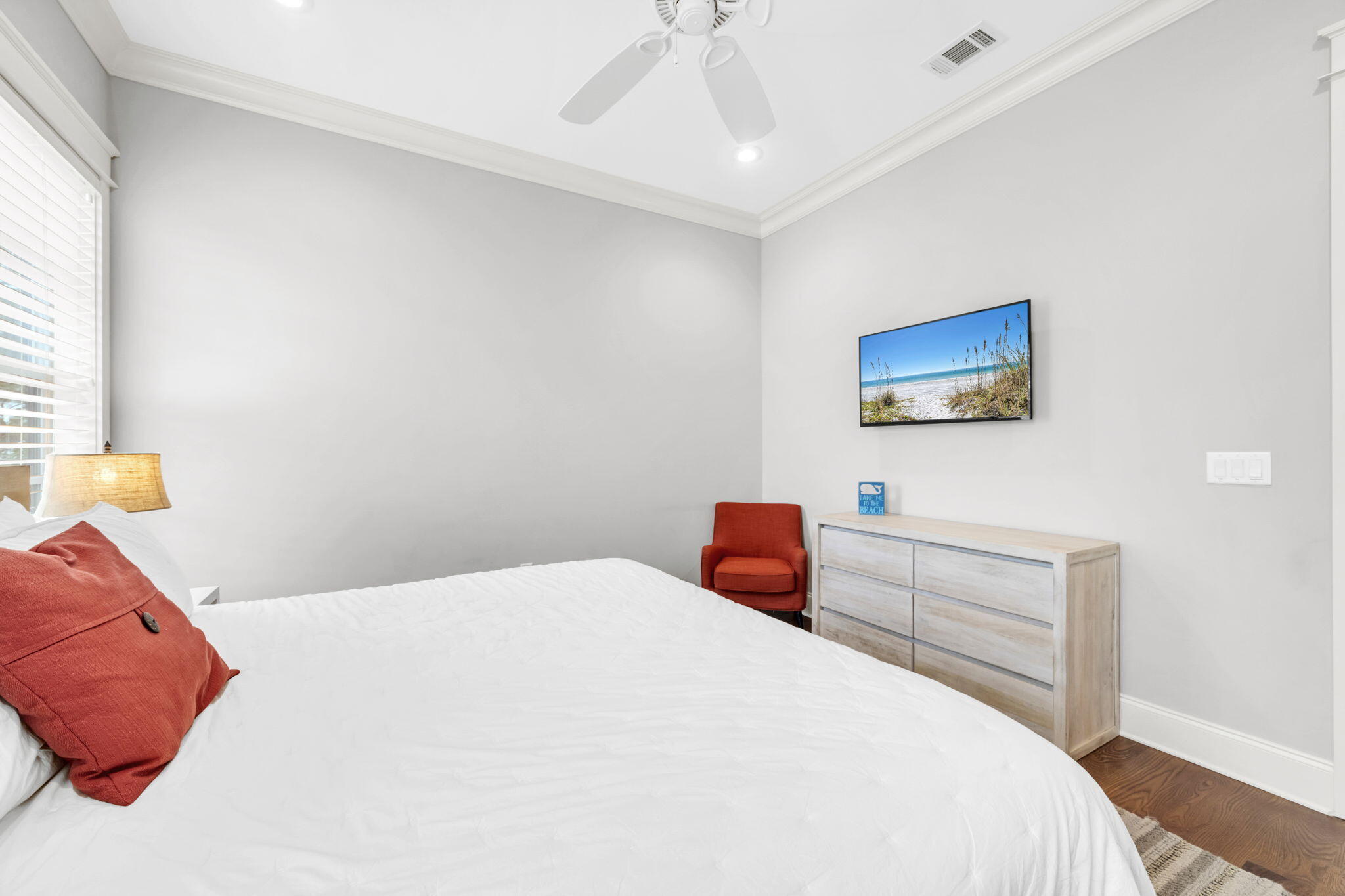 LAKESIDE AT BLUE MOUNTAIN BEACH - Residential