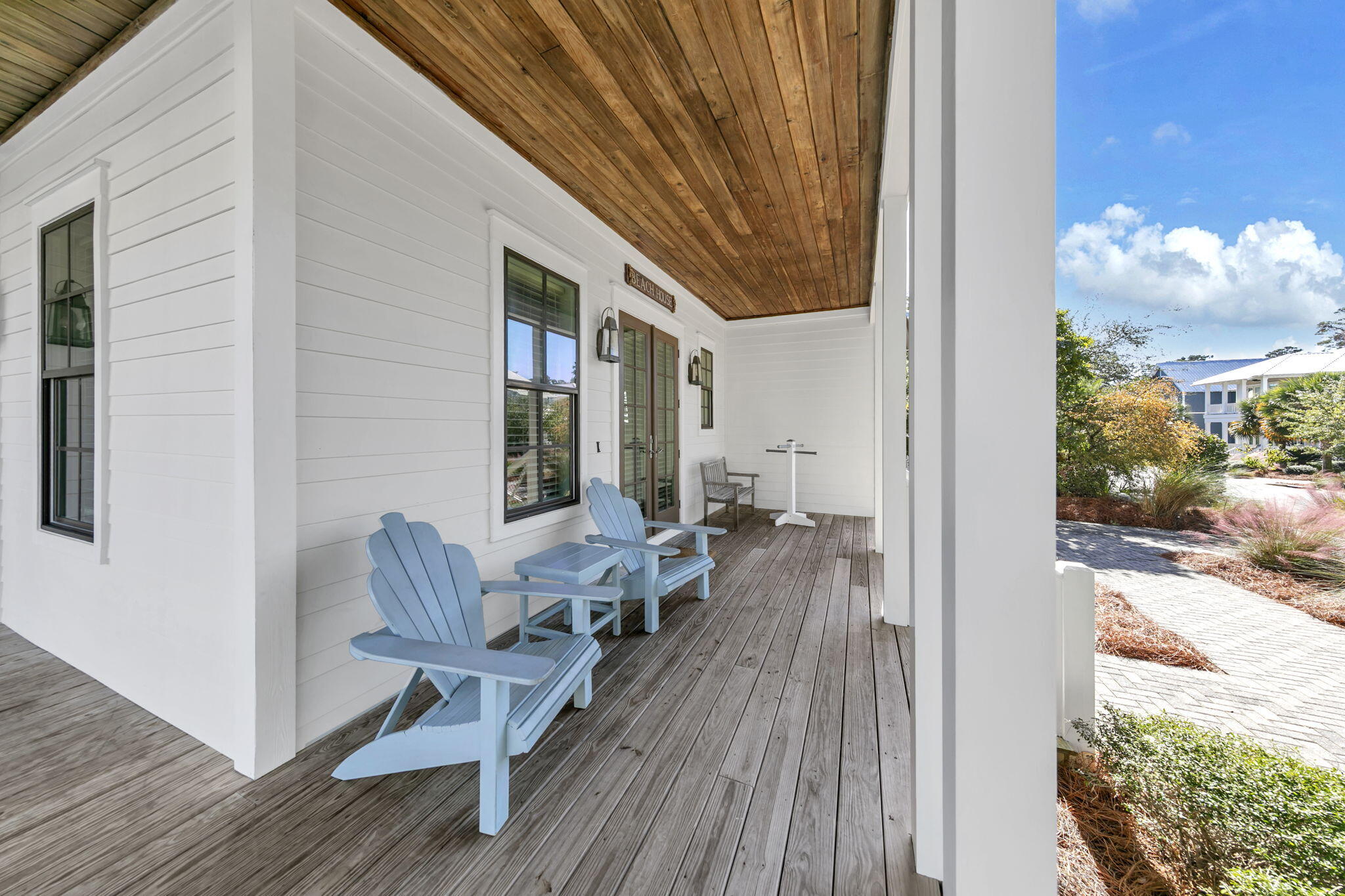 LAKESIDE AT BLUE MOUNTAIN BEACH - Residential