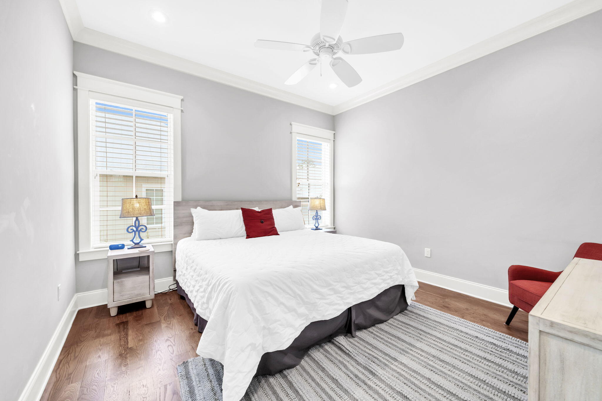 LAKESIDE AT BLUE MOUNTAIN BEACH - Residential