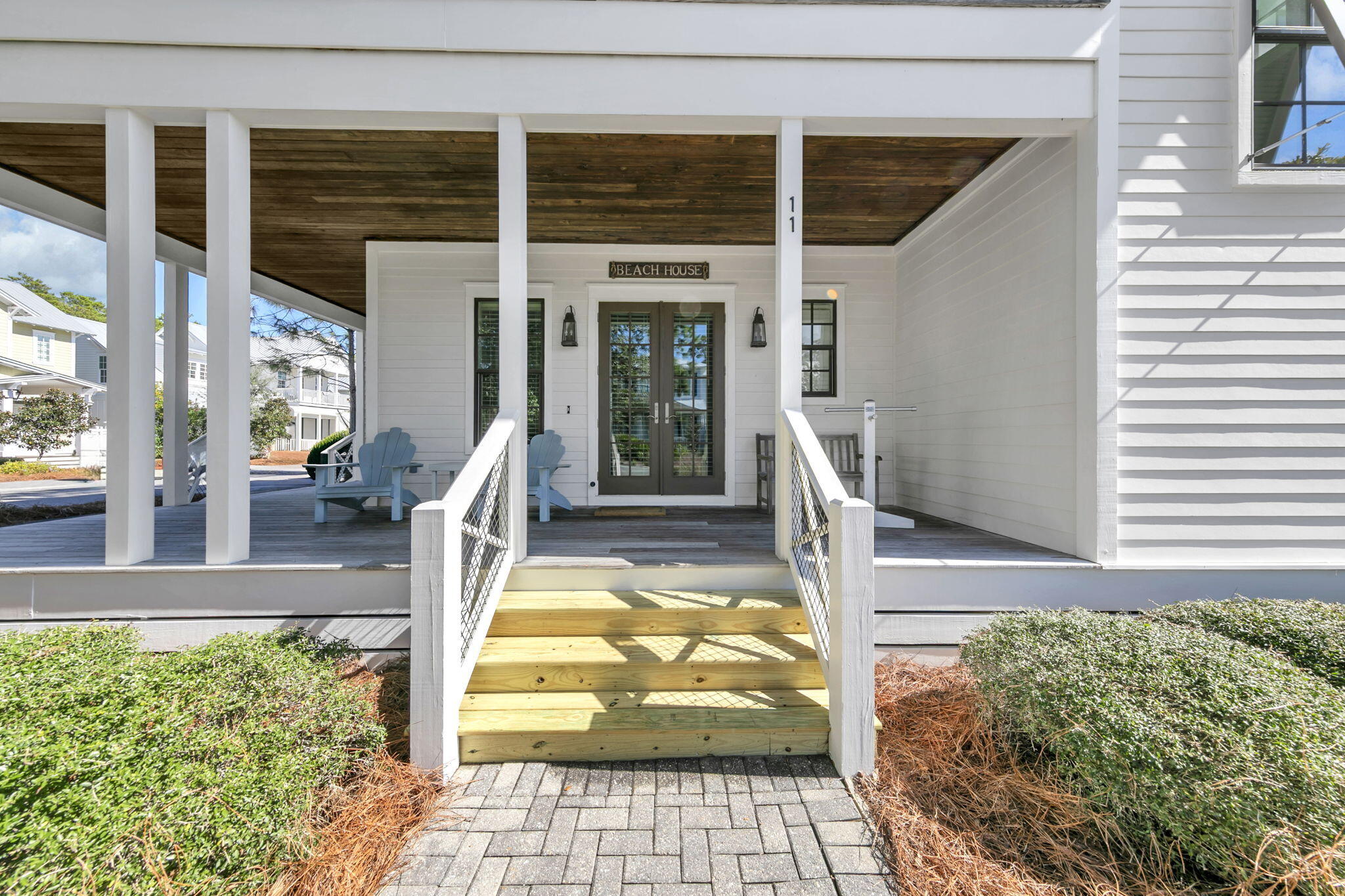 LAKESIDE AT BLUE MOUNTAIN BEACH - Residential