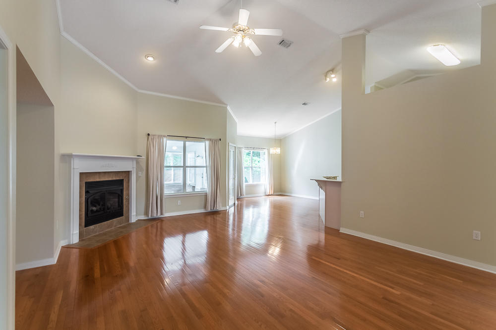 VILLA VENYCE 3RD ADDN PH 3 - Residential