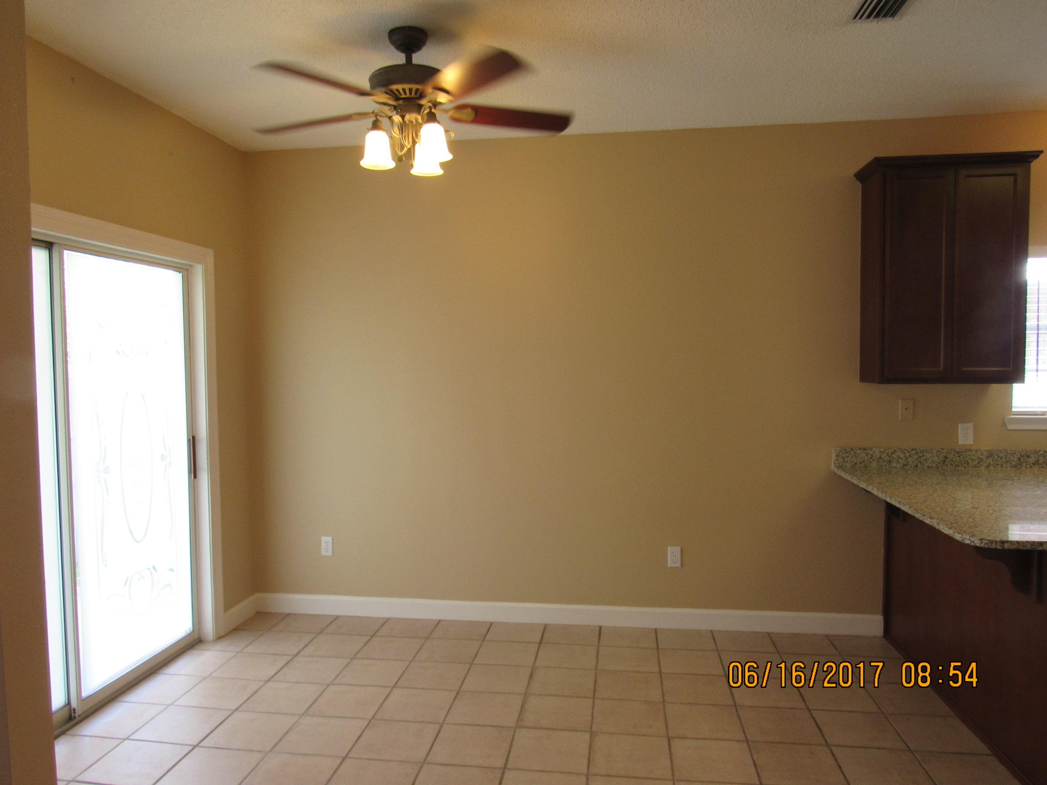 PARKER'S LANDING - Residential Lease