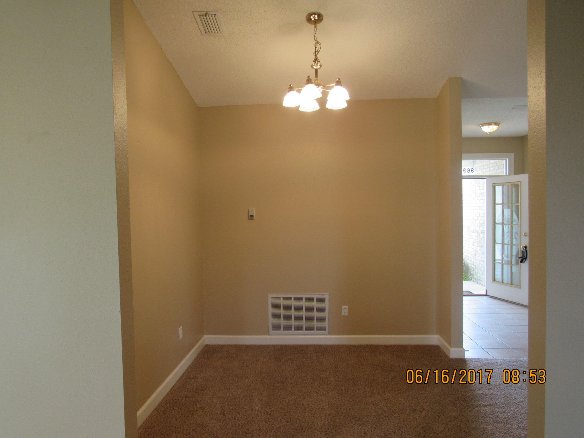 PARKER'S LANDING - Residential Lease