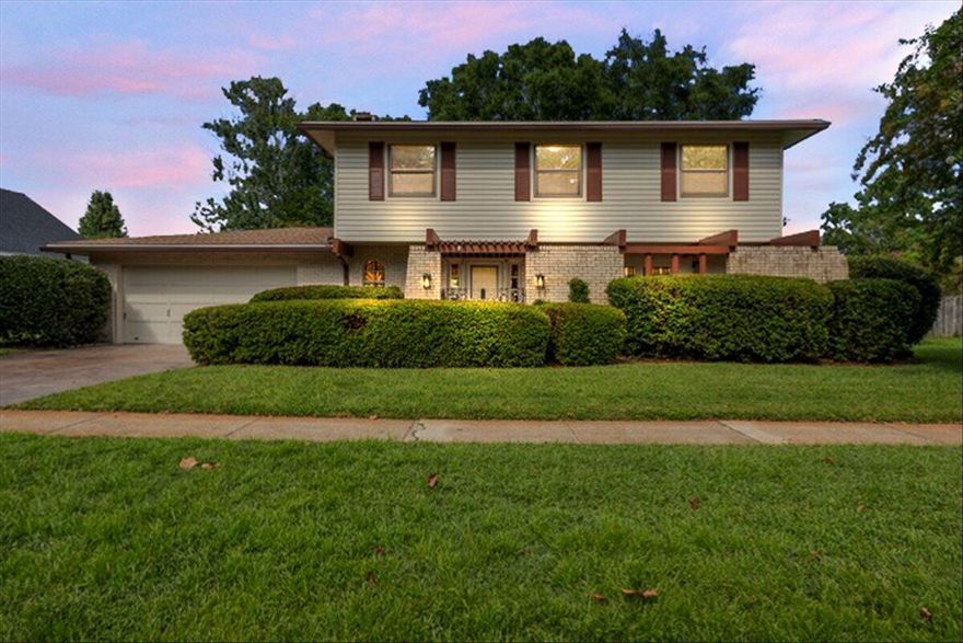 Kenwood. So desired. So Demure!  This  gem is a neighborhood where peaceful walks along tree-lined sidewalks are a daily delight. This community offers everything you need for a balanced lifestyle, with elementary, middle, and high schools all within a mile of your home.  ''Kid commuting'' is minimal, allowing you to slip in a round of golf, play tennis or pickleball.  Live your best life right at your doorstep. Kenwood also  provides easy commutes to Hurlburt and Eglin military bases, making it an ideal choice for service members .The beach is just 20 minutes away, and you can drop your water toys into the beautiful waters within 10 minutes. Come on home! Free sunsets for life. and you're just in time for the amazing halloween display this community offers. Now, isn't this demure?