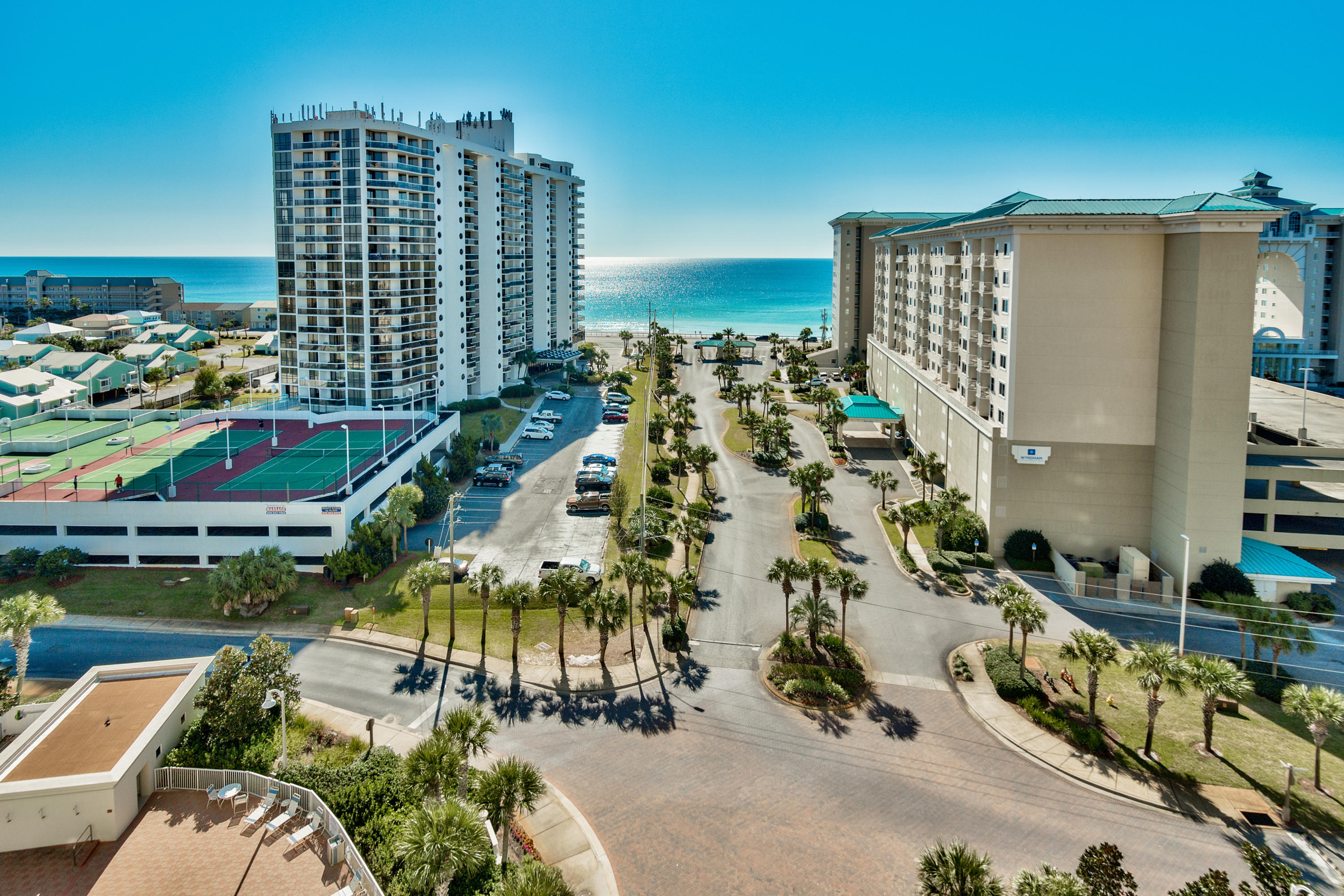 ARIEL DUNES - Residential