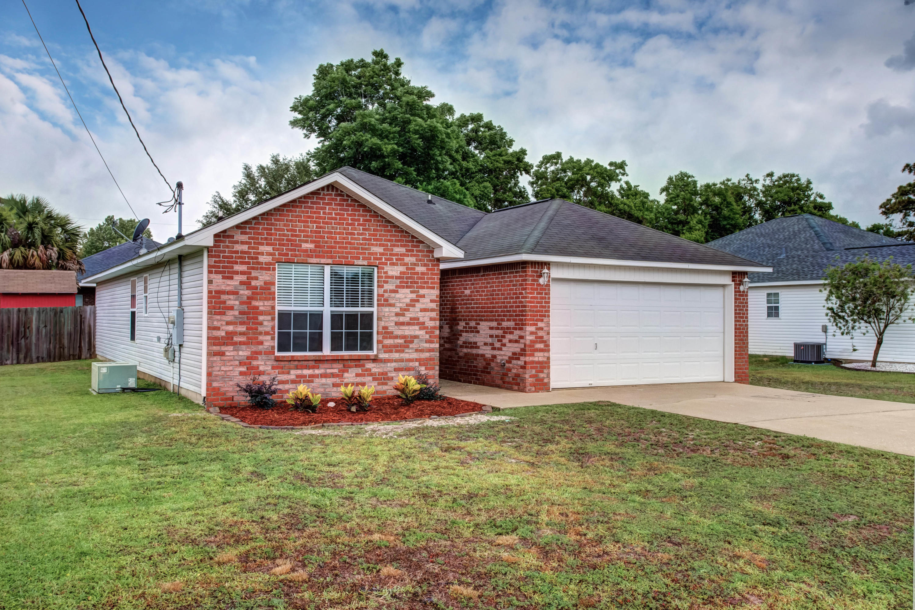 KATHLEEN PLACE - Residential