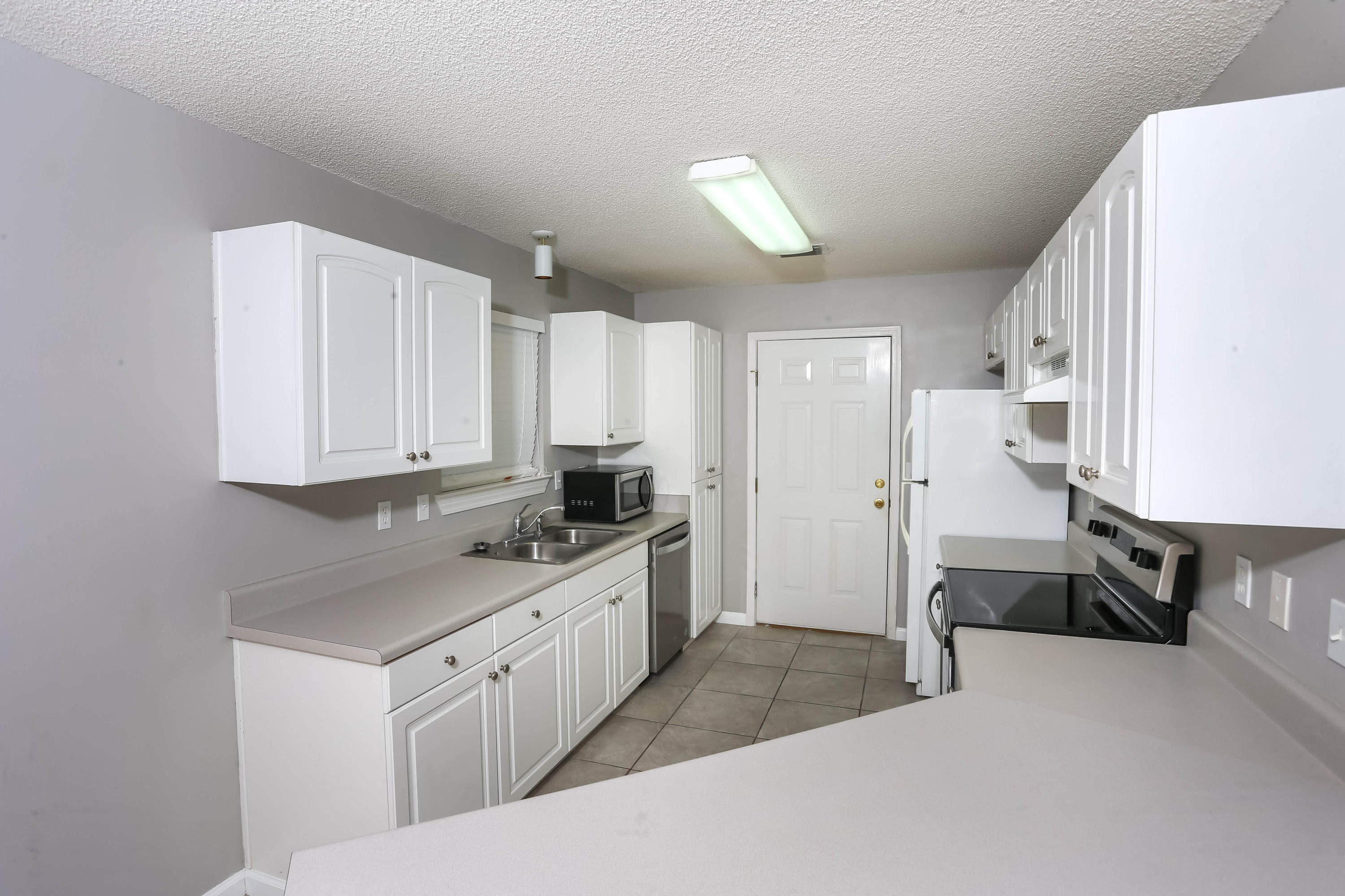 KATHLEEN PLACE - Residential