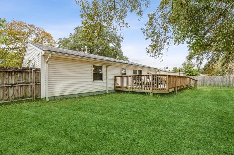 OAKLAND ADDLOT 12 BLK 11 - Residential