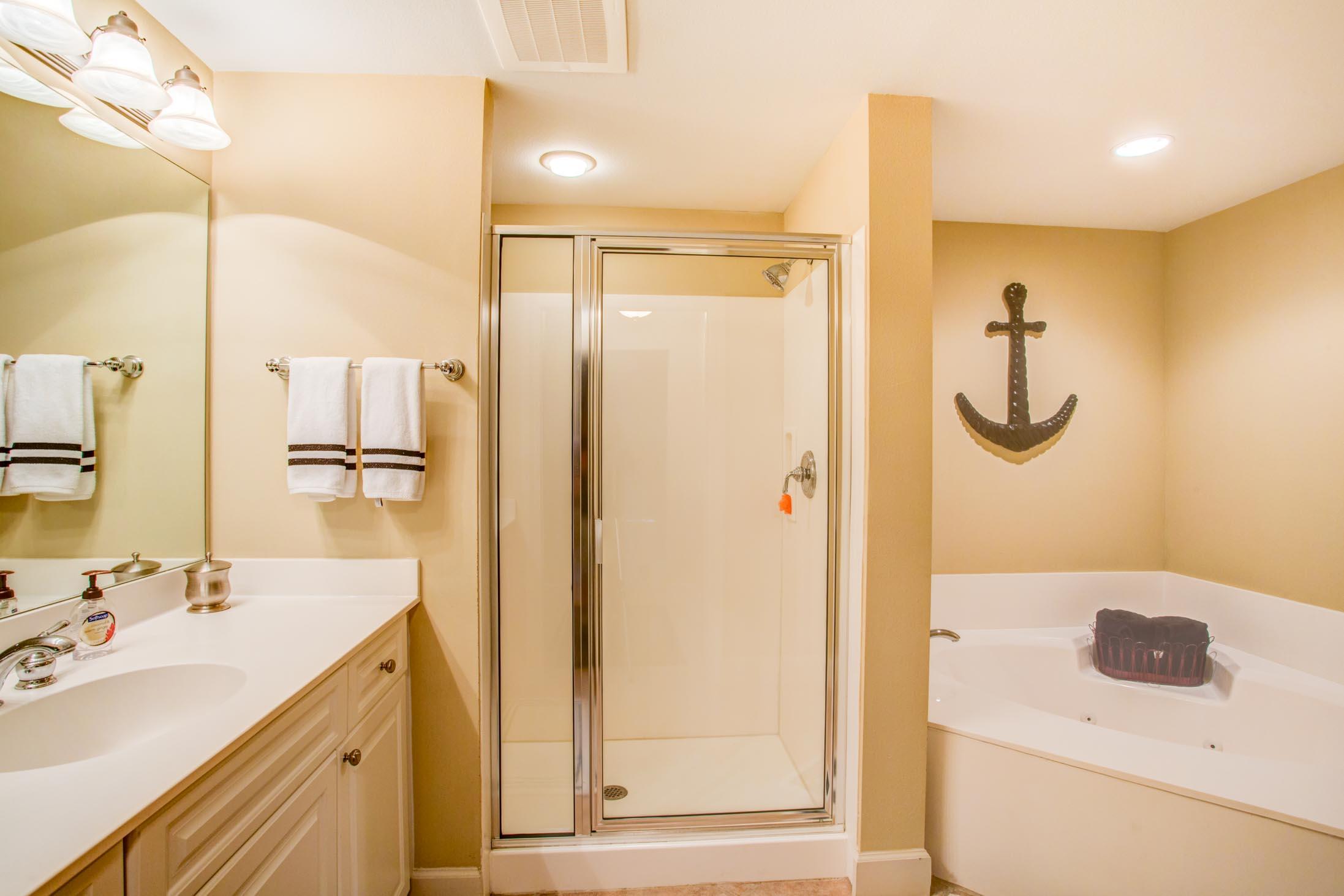 HARBOR LANDING - Residential