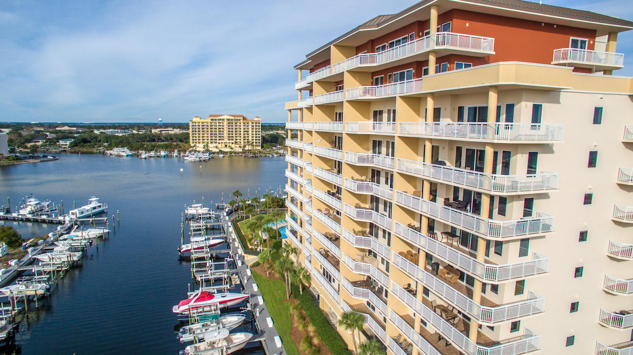 HARBOR LANDING - Residential