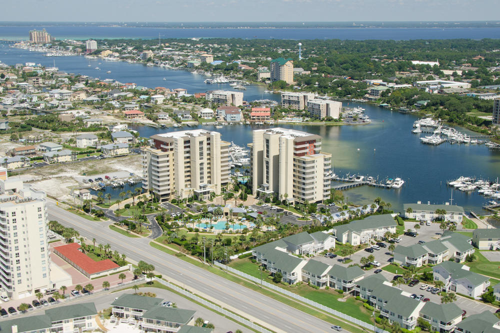 HARBOR LANDING - Residential