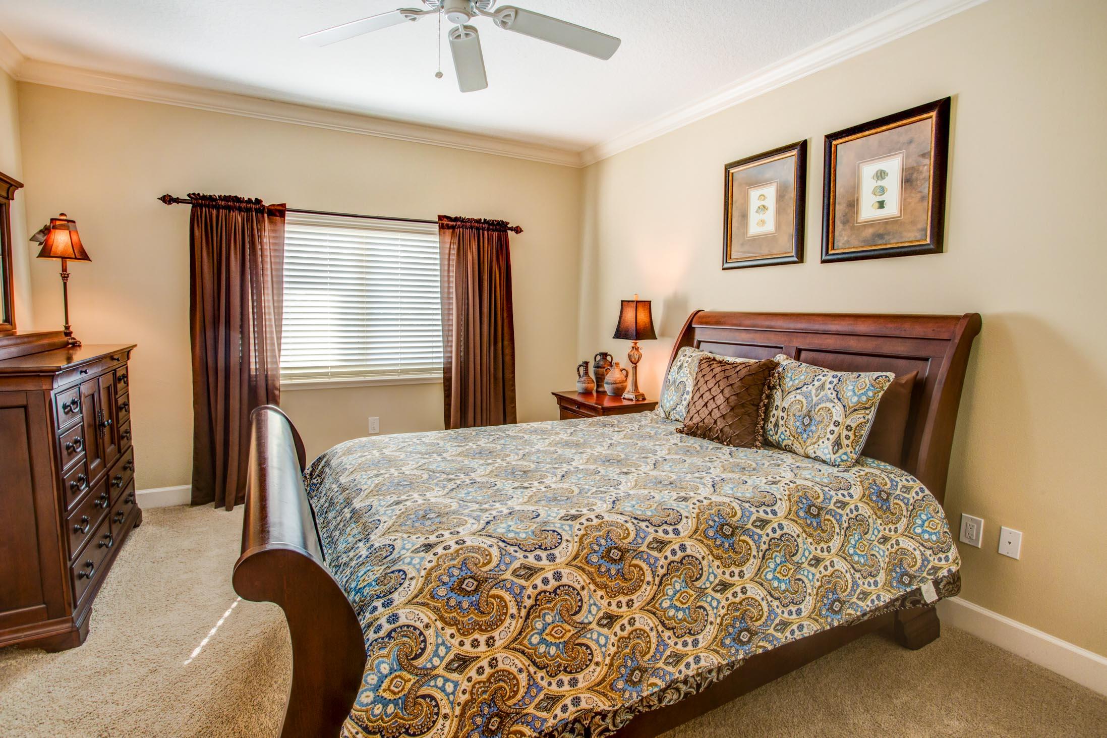 HARBOR LANDING - Residential