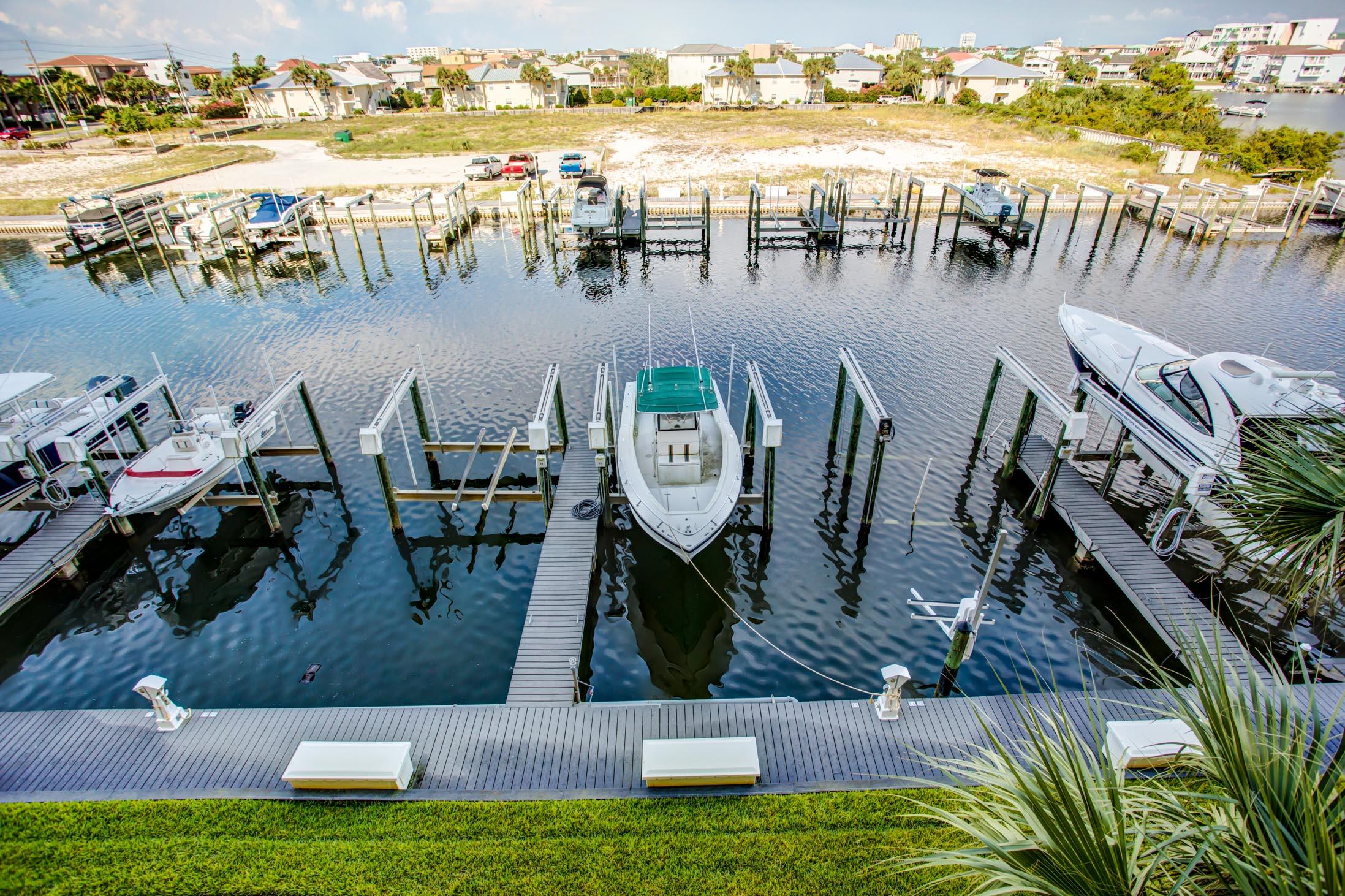HARBOR LANDING - Residential