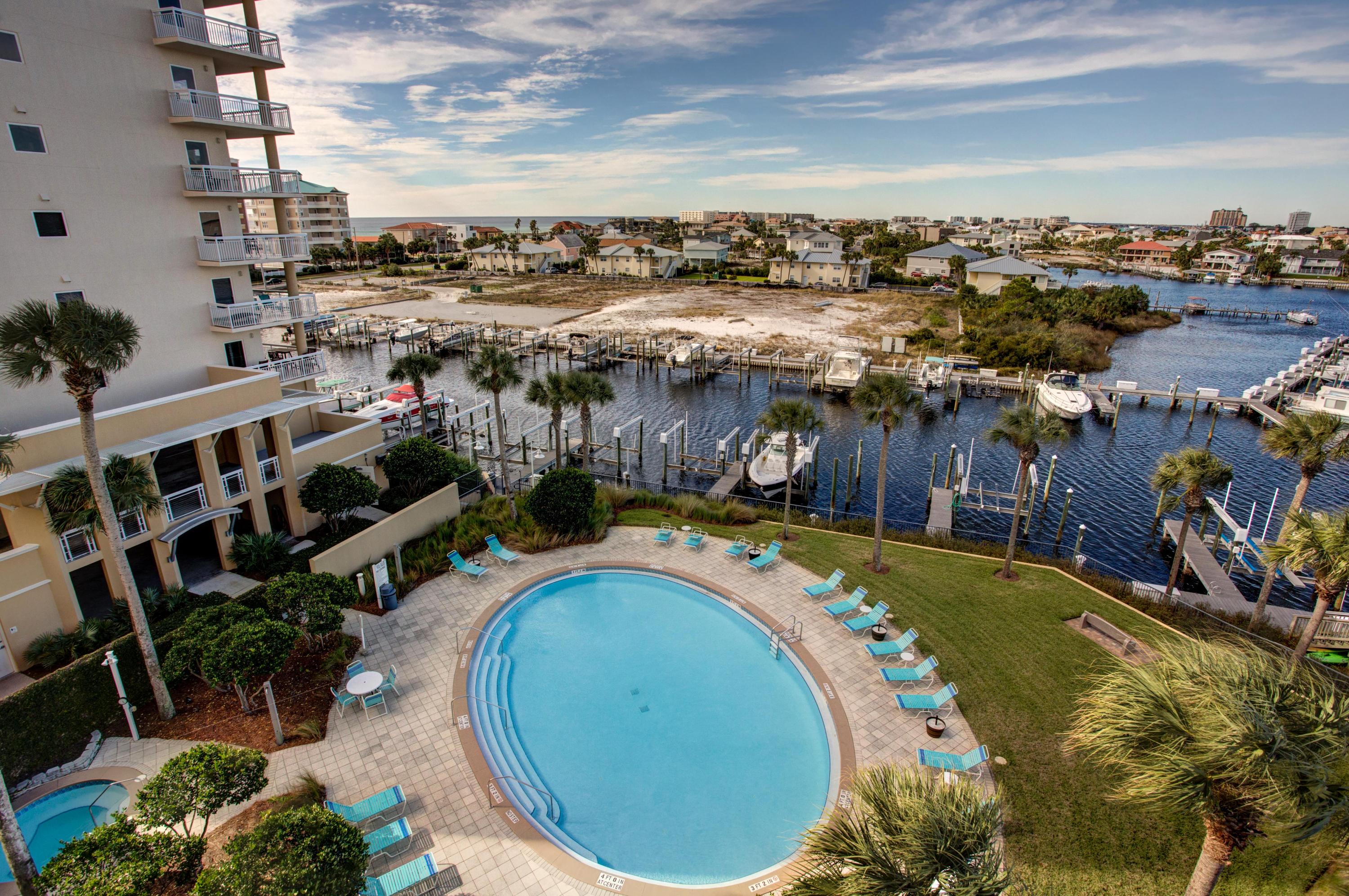 HARBOR LANDING - Residential