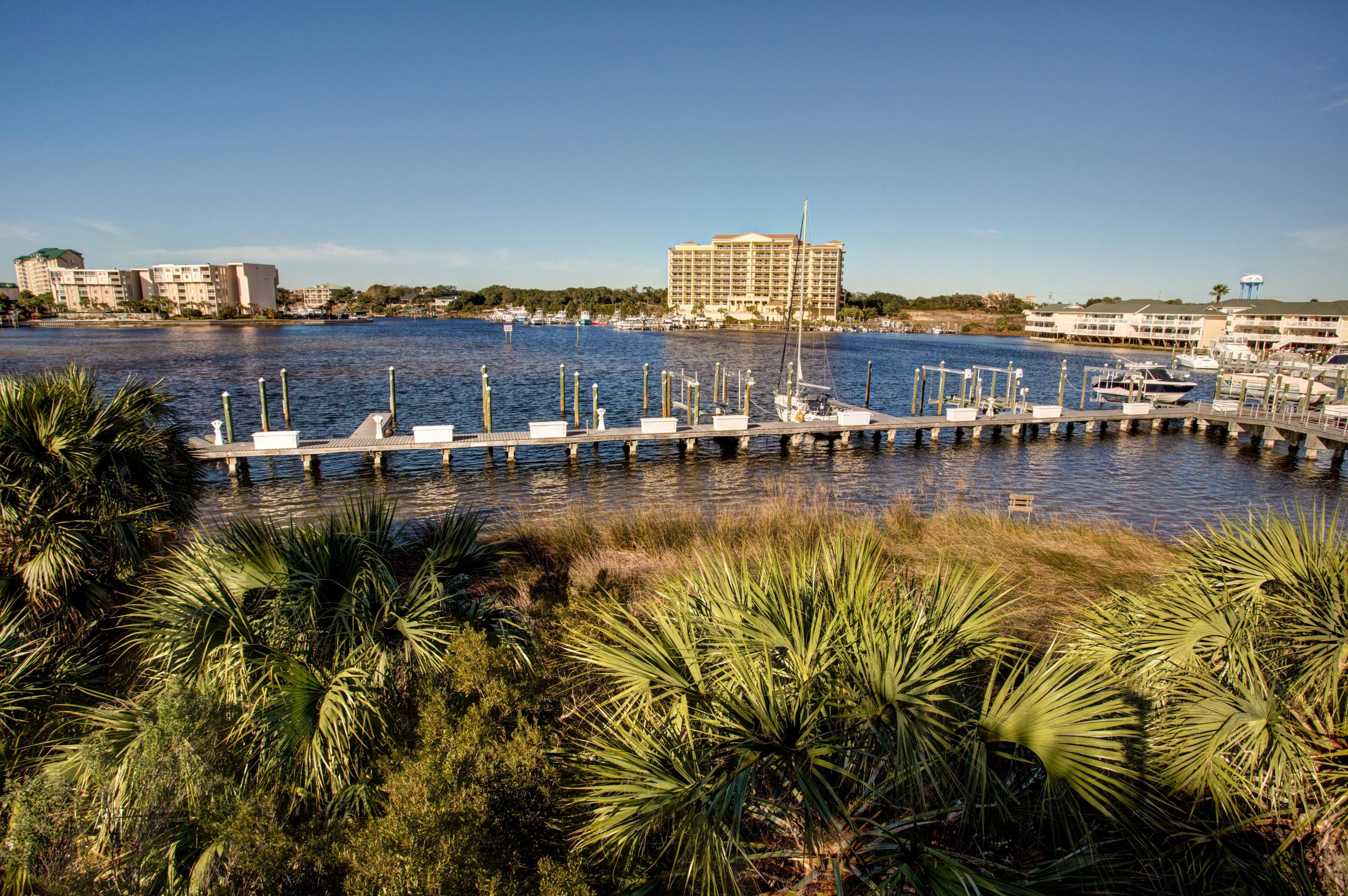 HARBOR LANDING - Residential