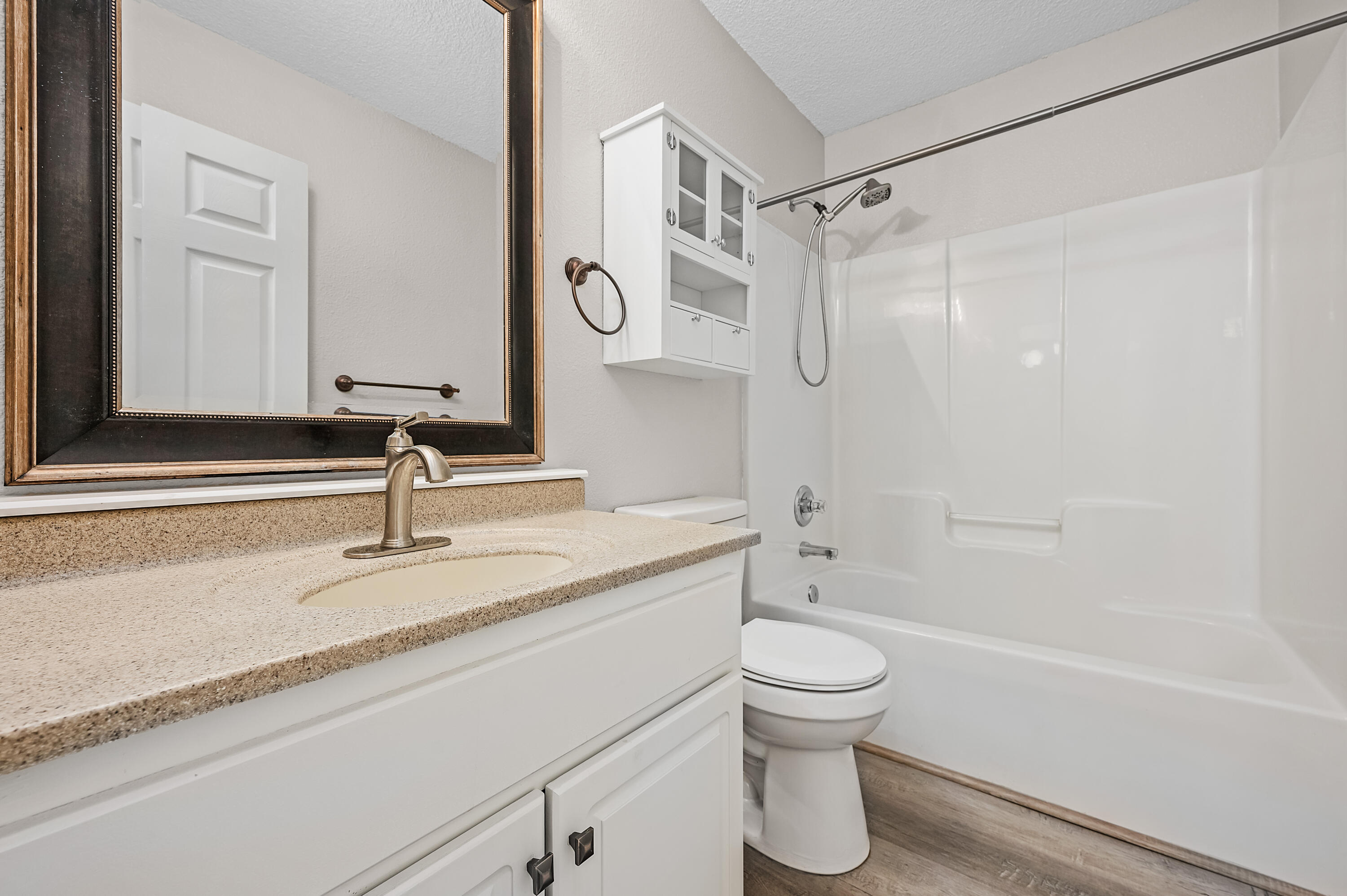 OAK MEADOWS - Residential