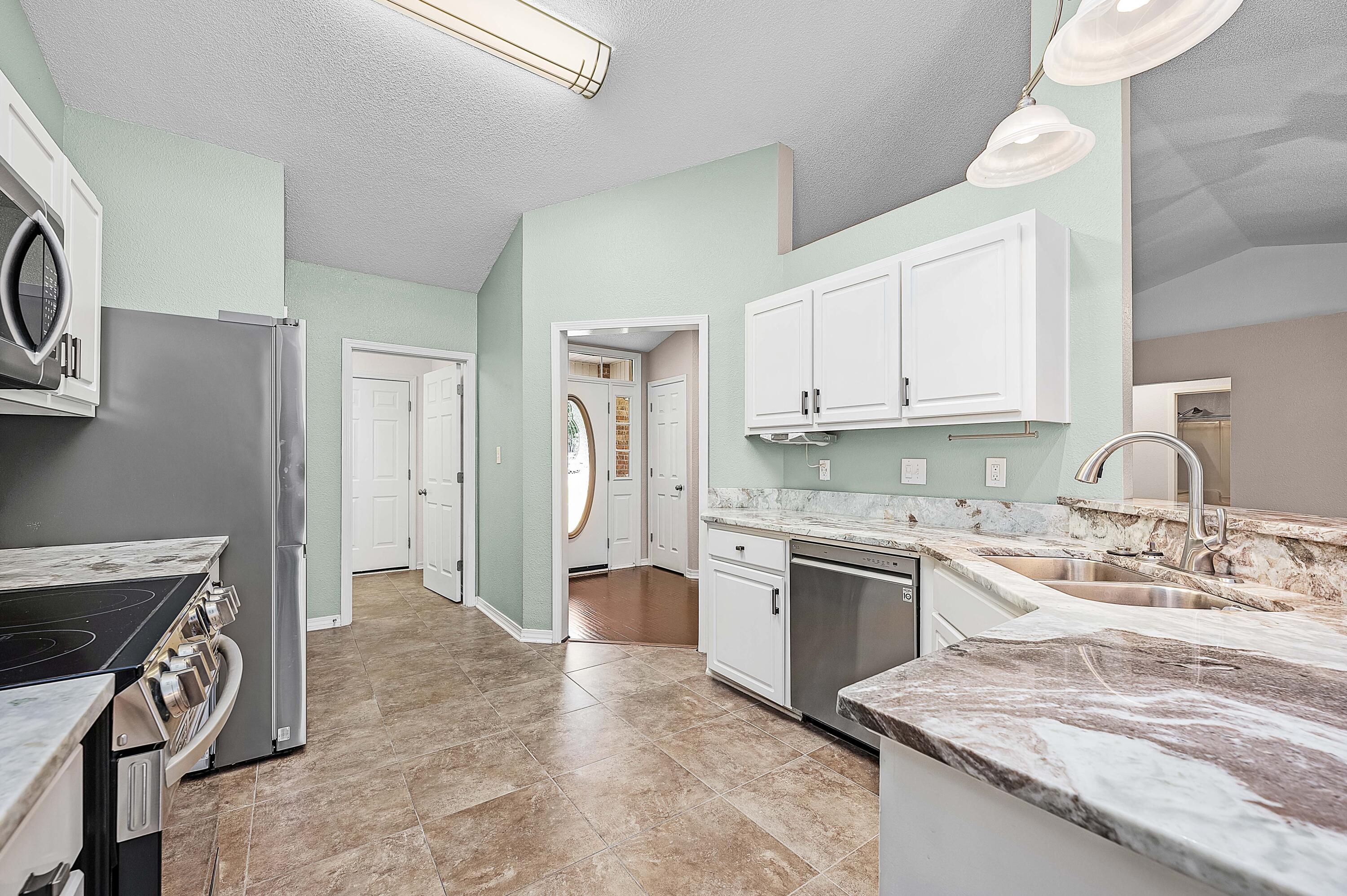 OAK MEADOWS - Residential