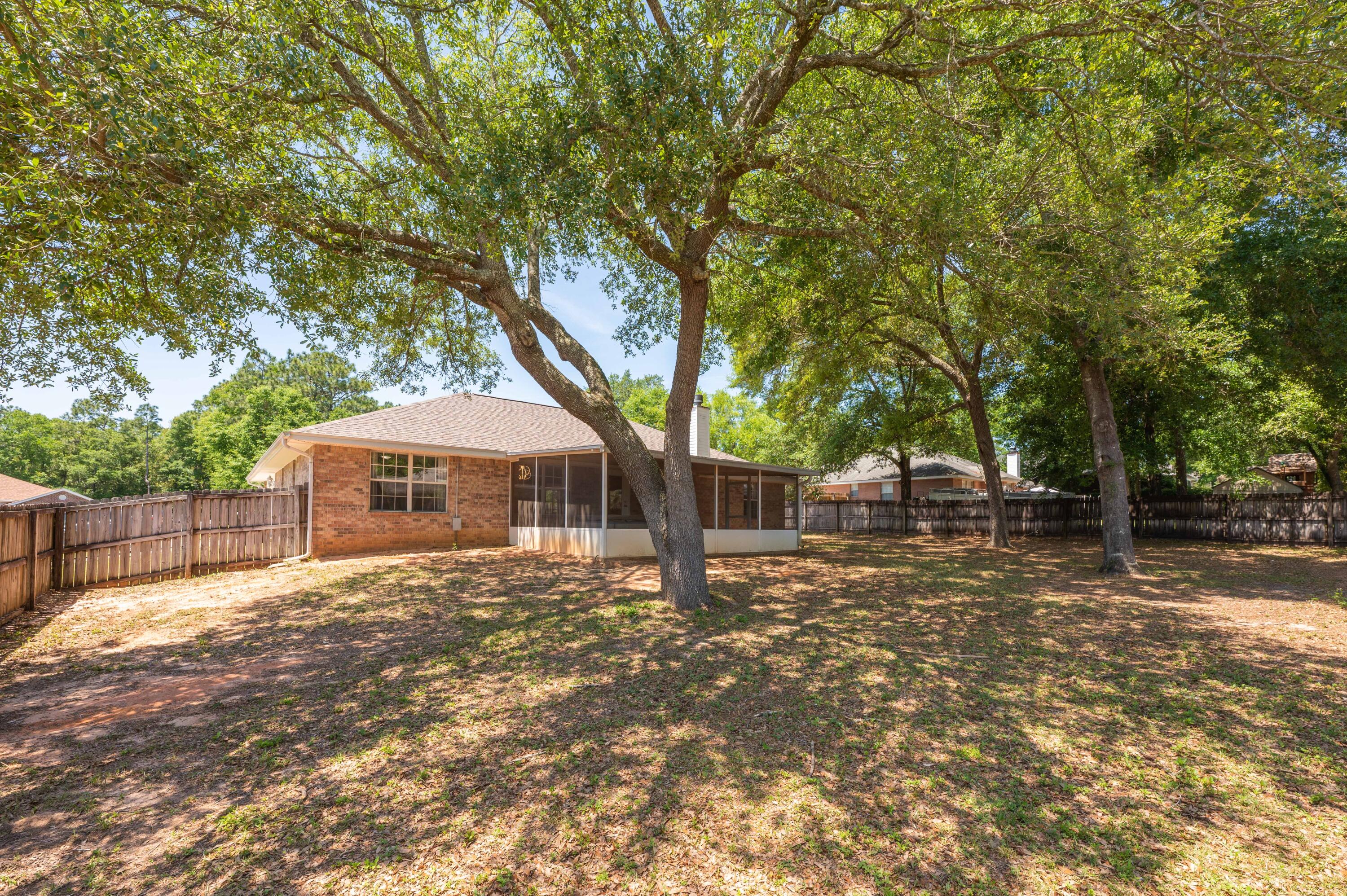 OAK MEADOWS - Residential