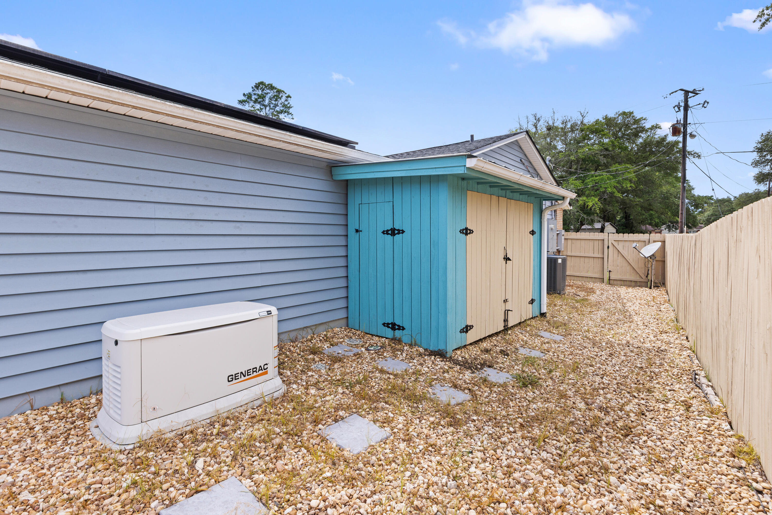 CREEKSIDE 2 - Residential