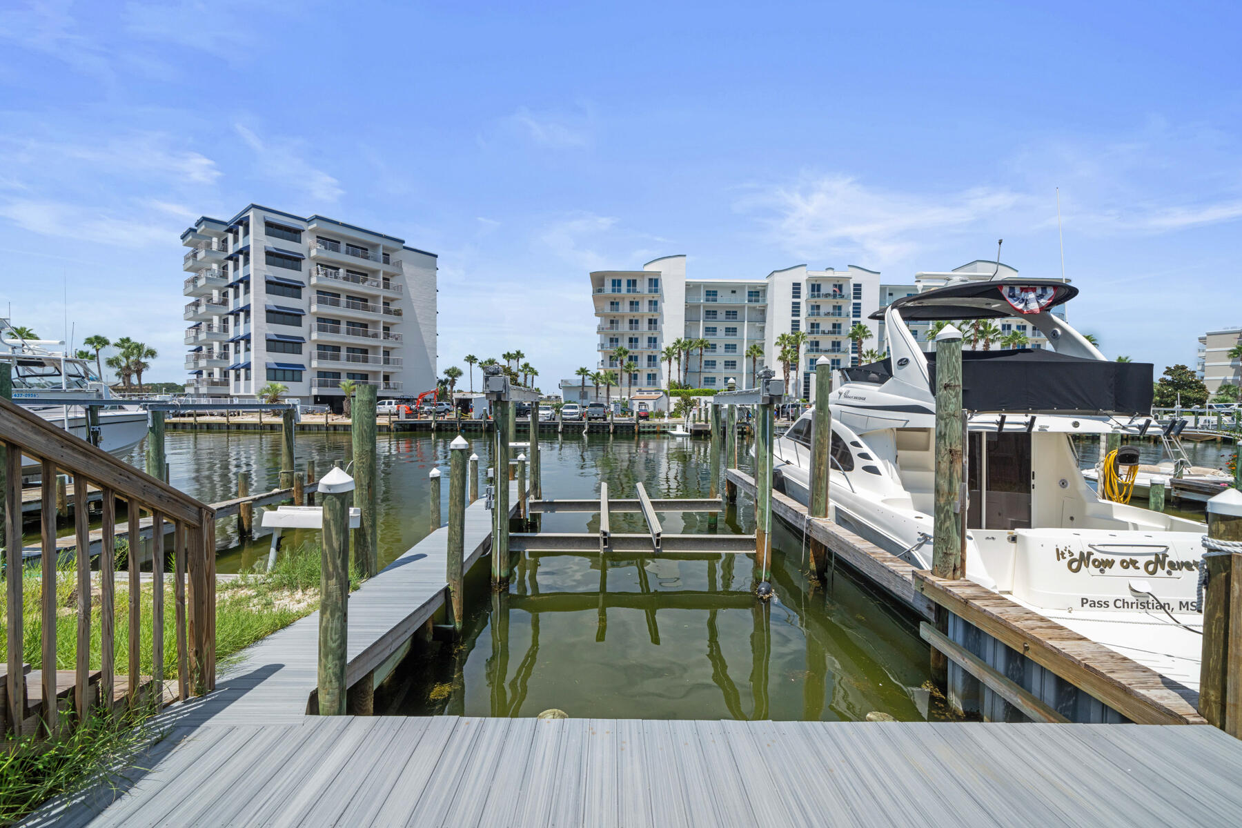 Holiday Isle - Residential