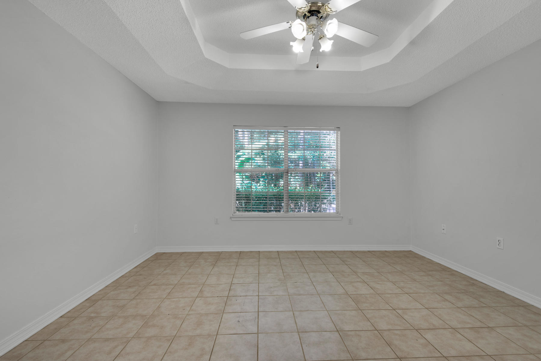 NORTH RIDGE CREEK S/D - Residential