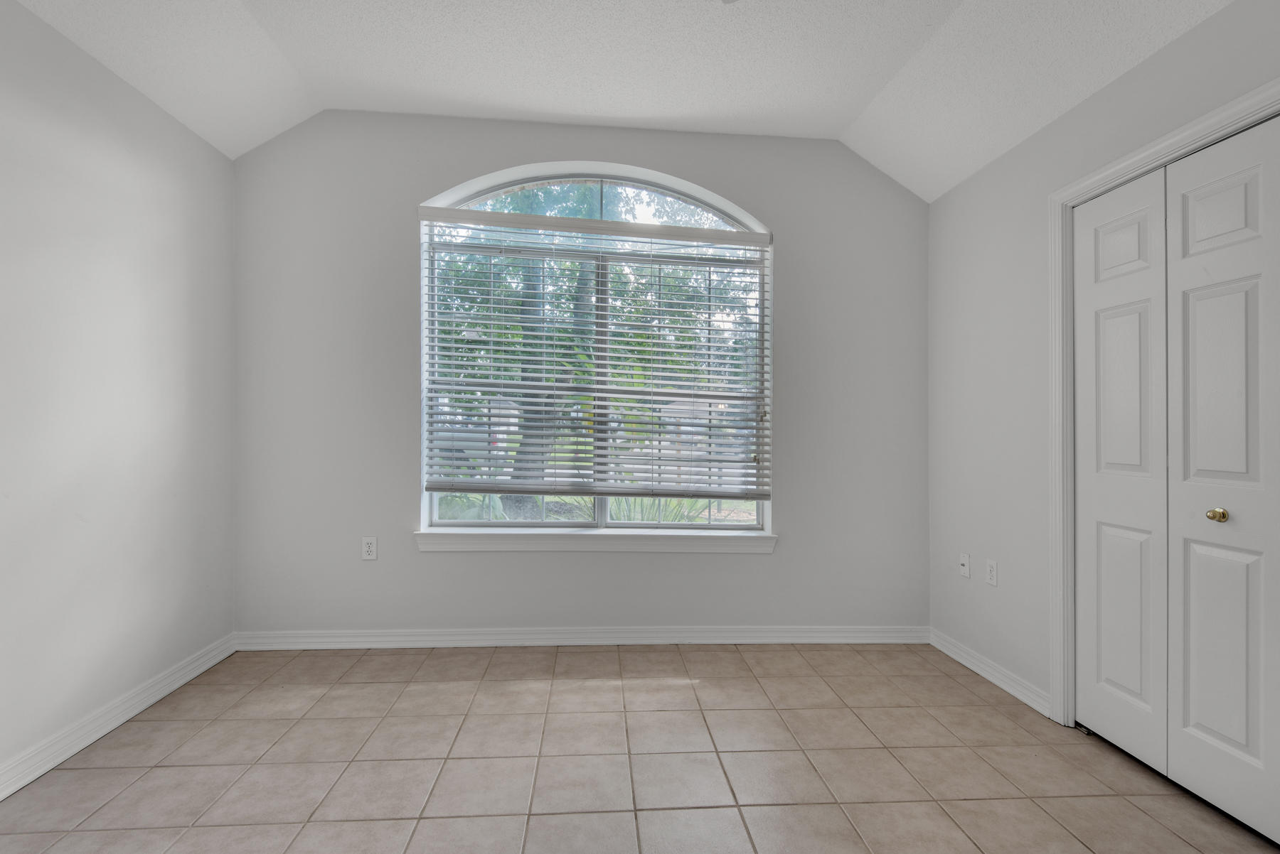 NORTH RIDGE CREEK S/D - Residential