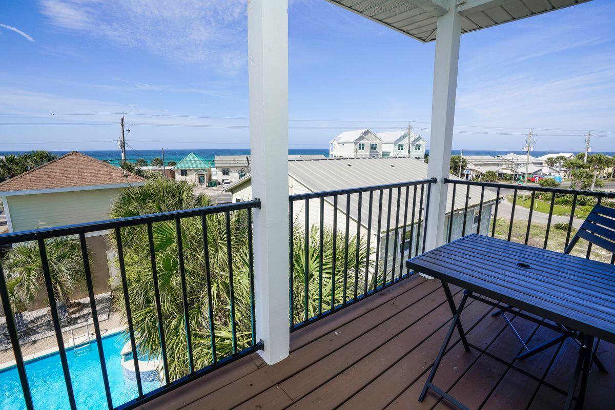 SUNSET VILLAS - Residential