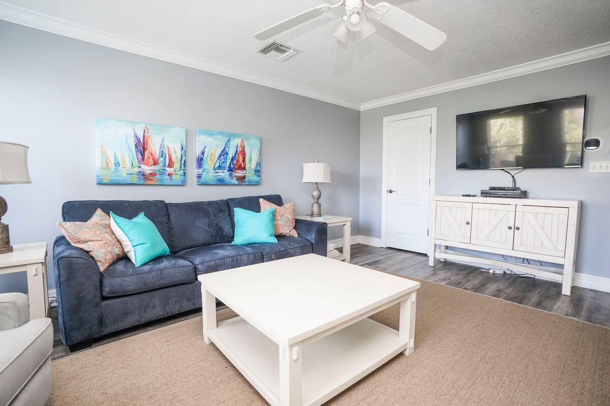 SUNSET VILLAS - Residential