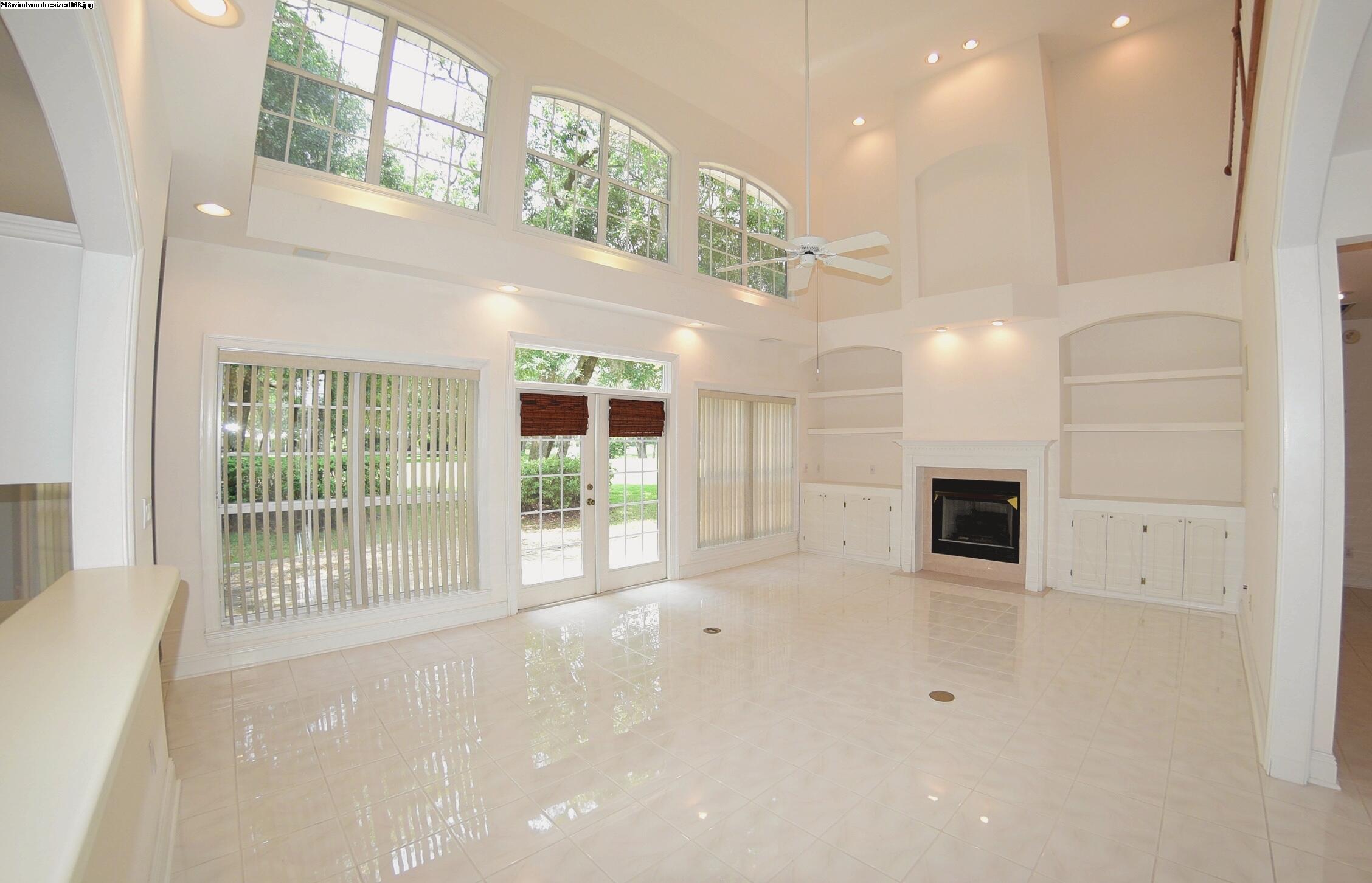 WINDWARD COVE - Residential Lease