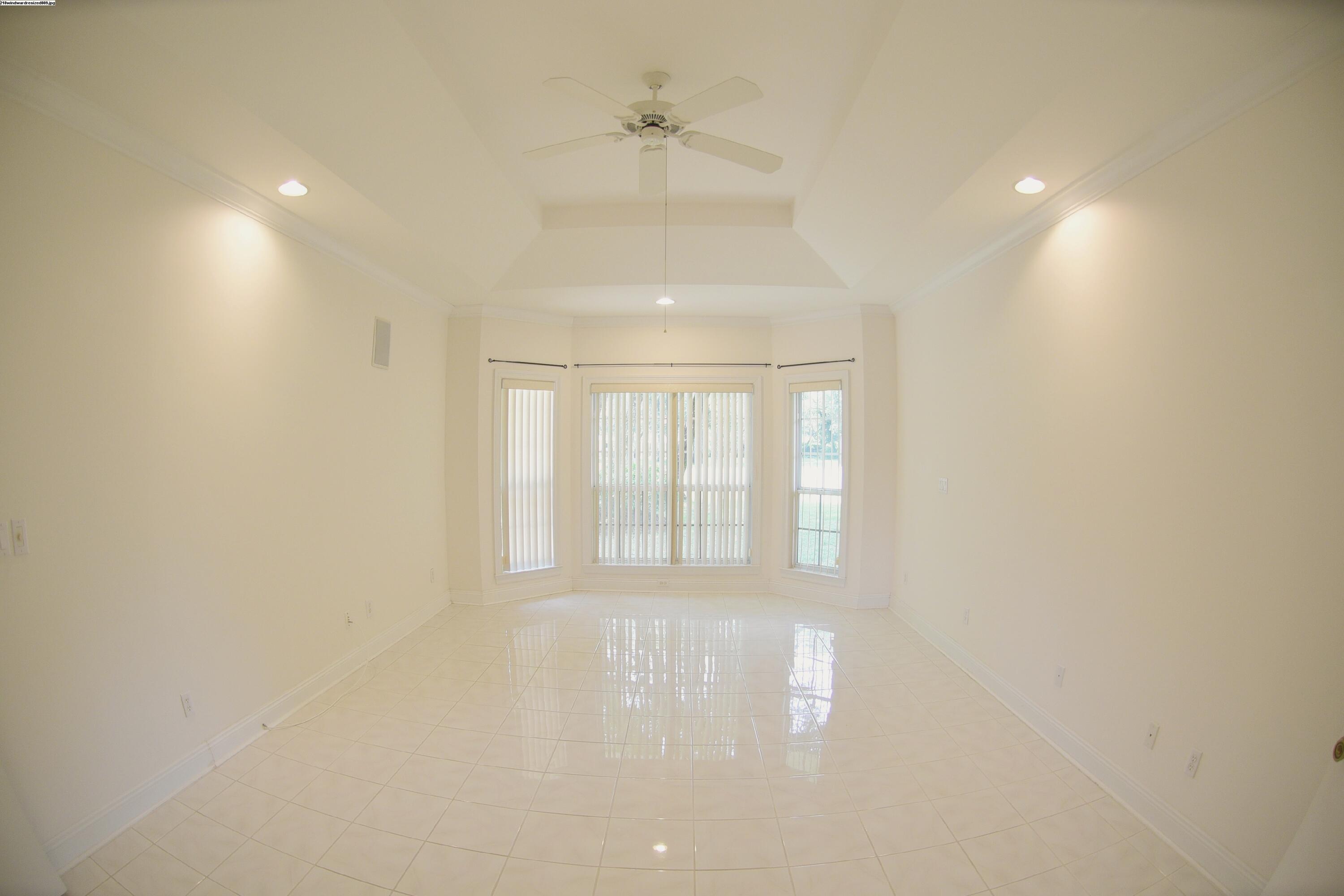 WINDWARD COVE - Residential Lease