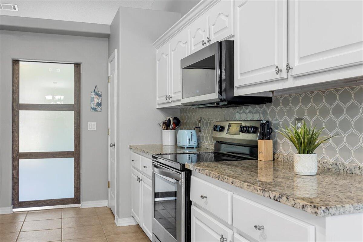 HOLLEY BY THE SEA - Residential