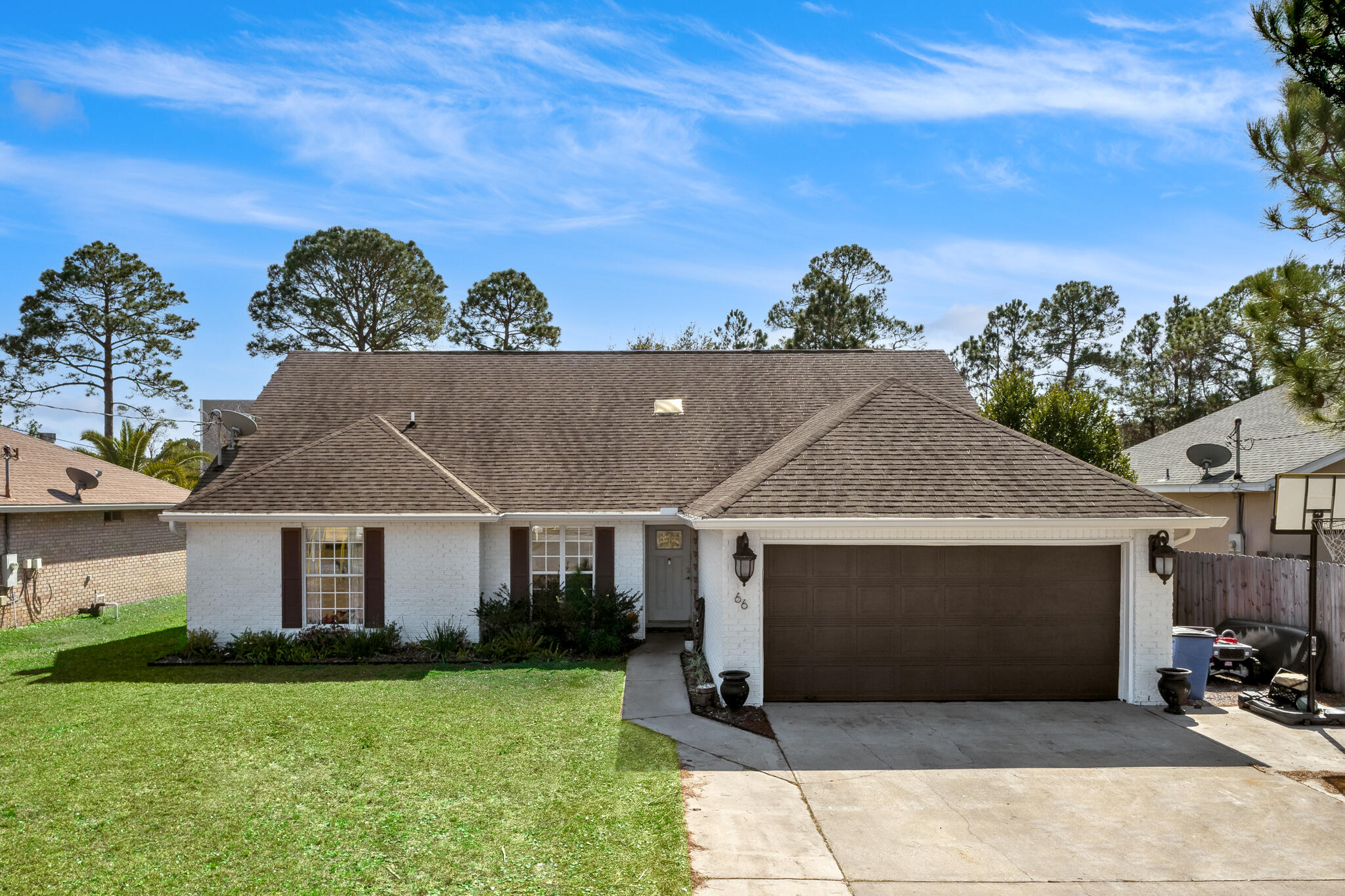 MALIBU GARDENS - Residential