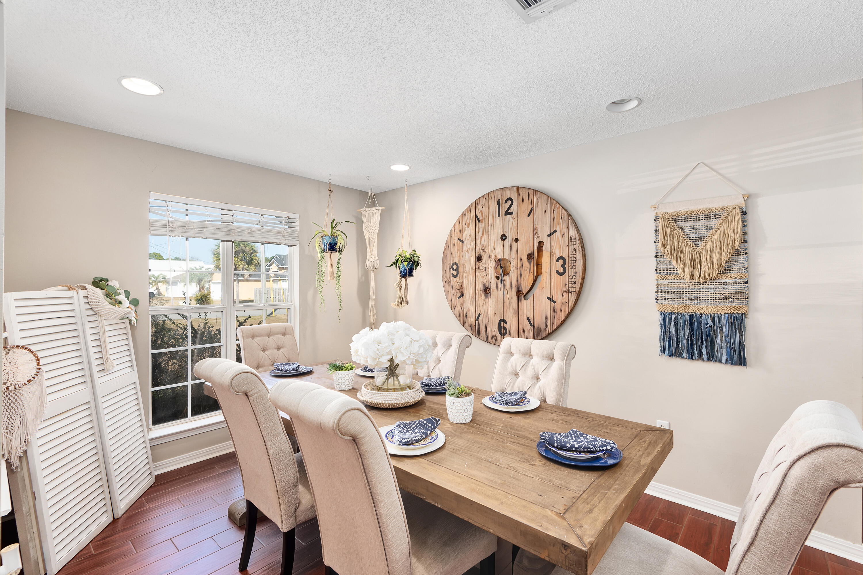 MALIBU GARDENS - Residential