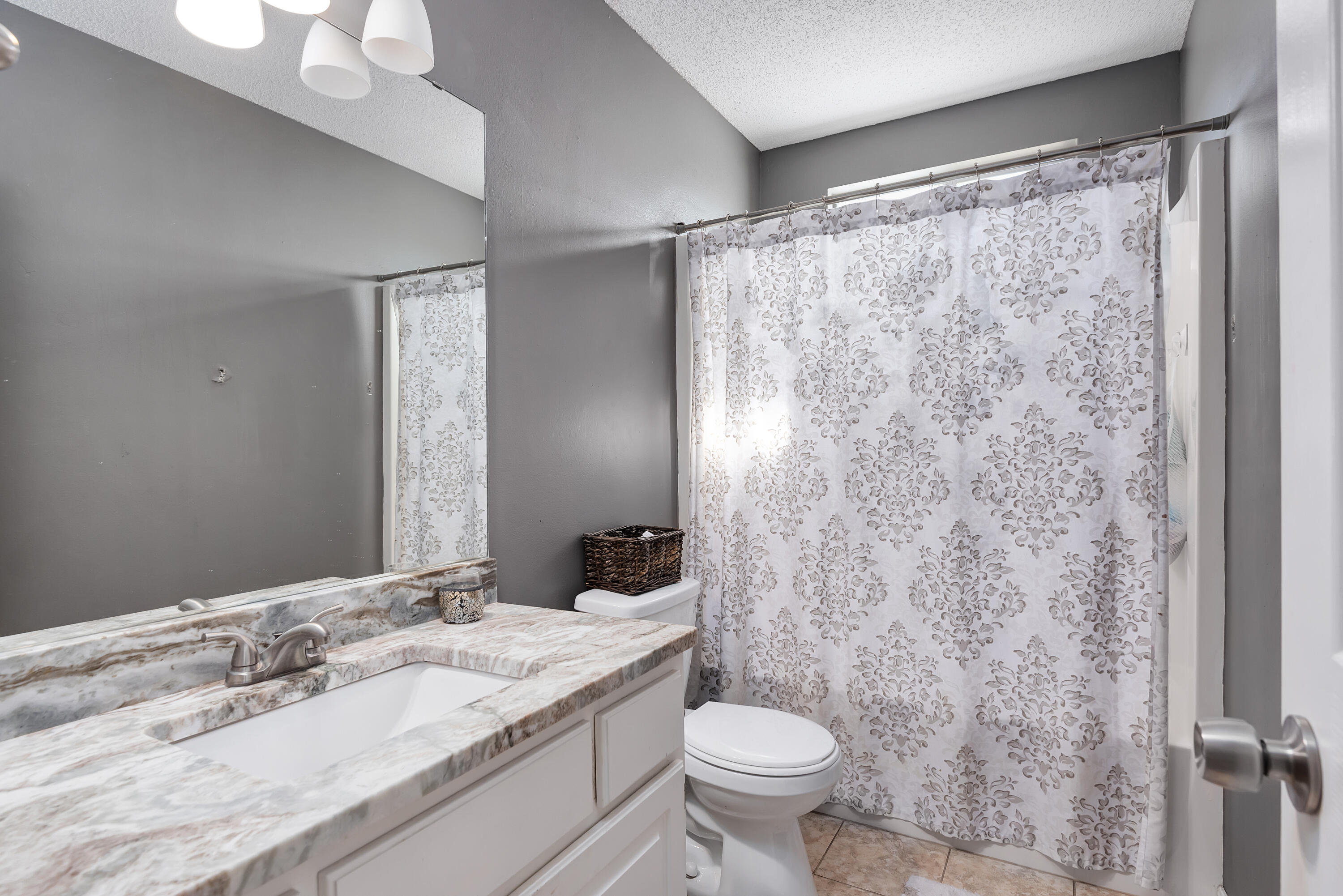 MALIBU GARDENS - Residential