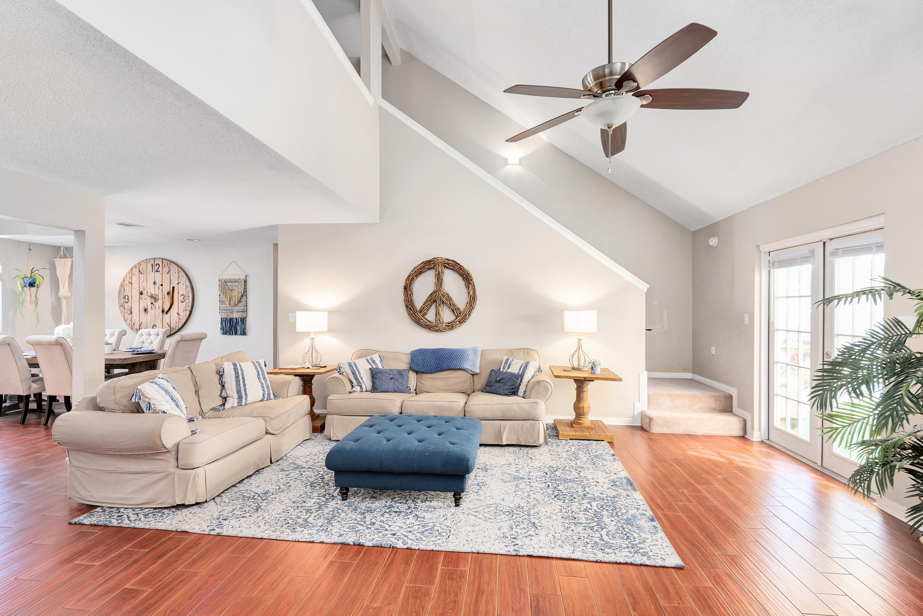 MALIBU GARDENS - Residential