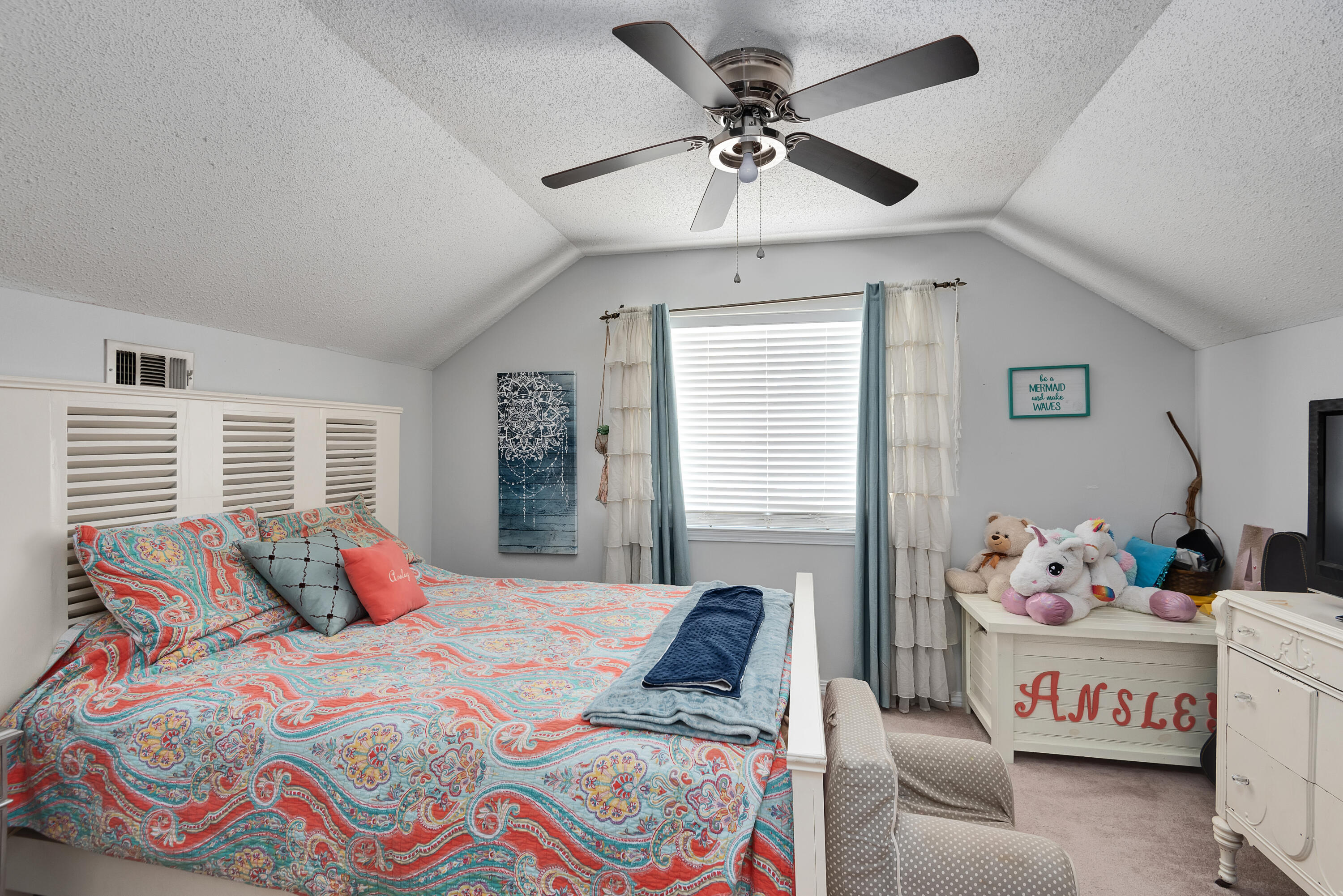 MALIBU GARDENS - Residential