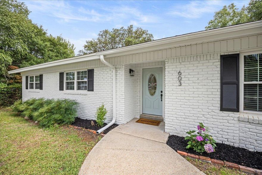 Don't miss this immaculate 5BR/3.5BA fully renovated pool home in the desirable Kenwood neighborhood! In-law suite with private entrance, sprawling floorplan, RV/Boat Parking, large pool with brand new liner and filter, & more on a corner lot! Ready for you to move in!With luxury vinyl plank (LVP) flooring throughout and premium finishes from top to bottom; the spacious primary suite offers a peaceful retreat, while the private-entry in-law suite adds incredible value for guests, multi-gen living, or potential income.Outside, enjoy your own screened-in patio and sparkling pool, complete with a brand-new liner and filter ideal for summer lounging or entertaining. A dedicated RV/boat pad provides added convenience and storage flexibility. Major system updates include a new HVAC (2023), hot water heater (2022), and a roof replaced in 2017offering peace of mind for years to come.

Don't miss this rare opportunity to own a move-in-ready home with room to grow, relax, and thrive. Schedule your private showing today!

Buyer responsible for verifying all pertinent information.