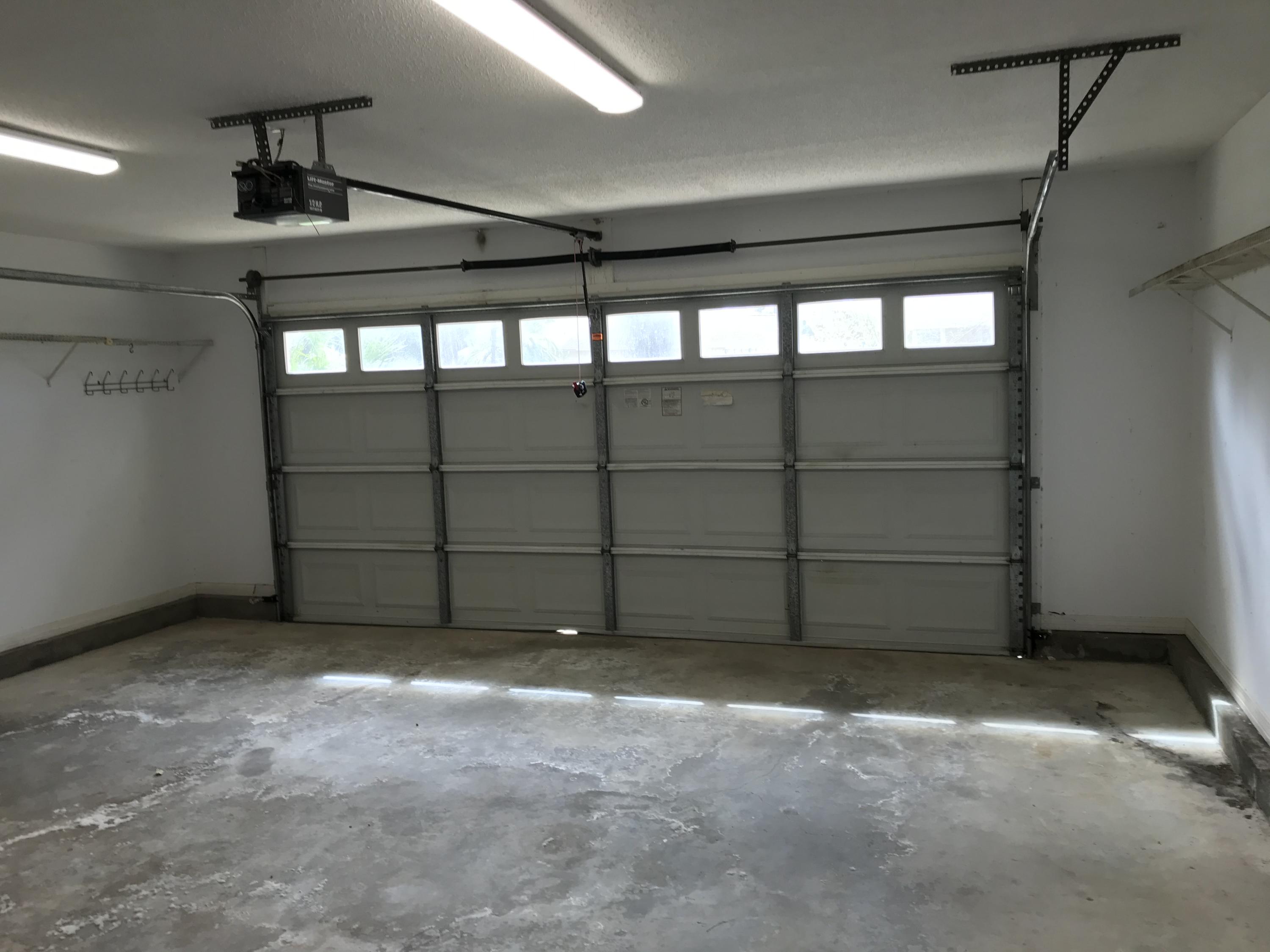 BON VILLAS - Residential Lease