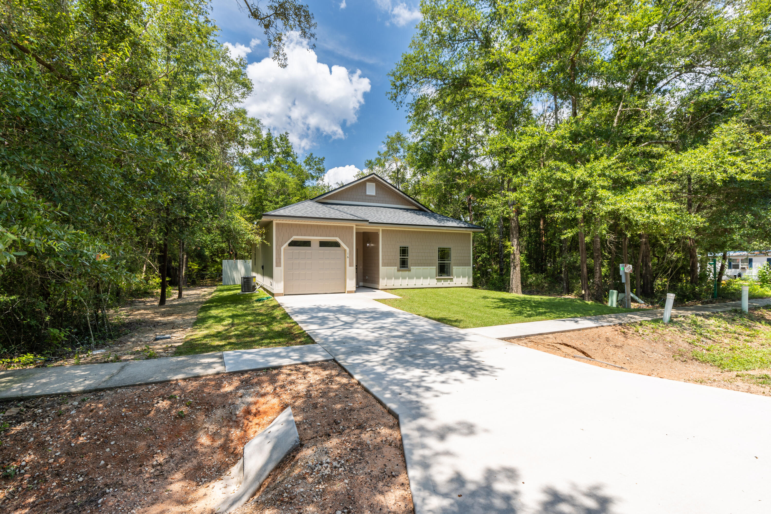 Grande Oaks - Residential