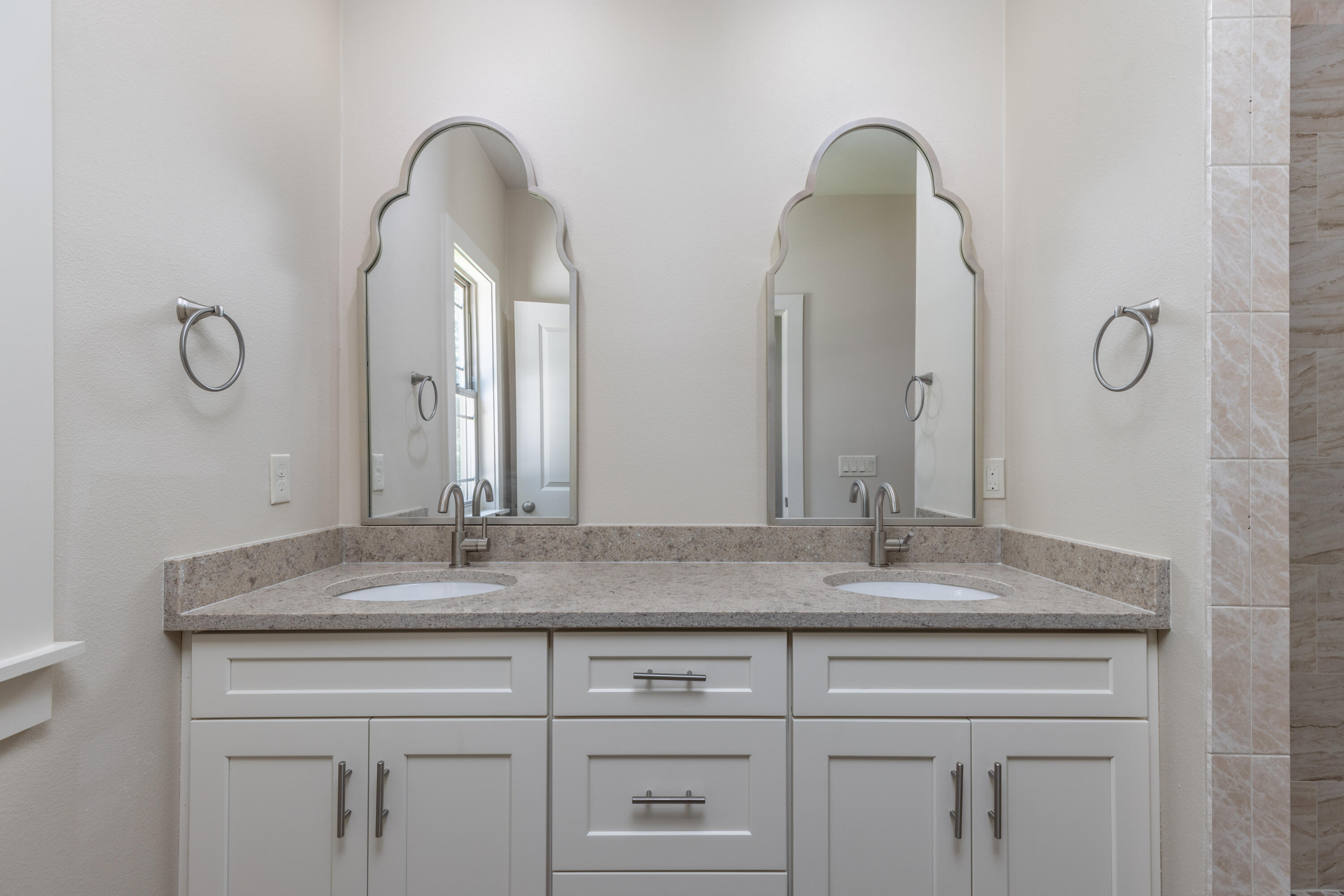 Grande Oaks - Residential