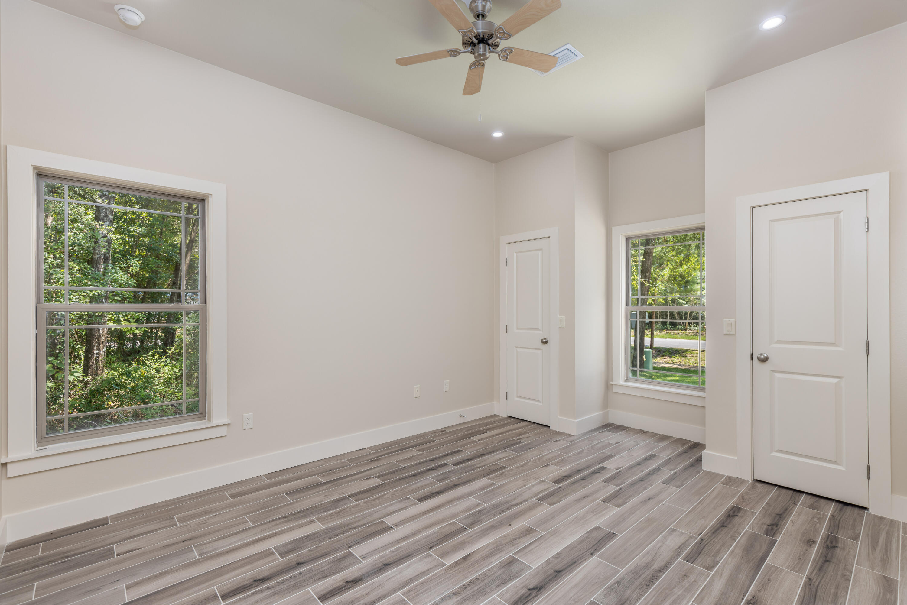 Grande Oaks - Residential