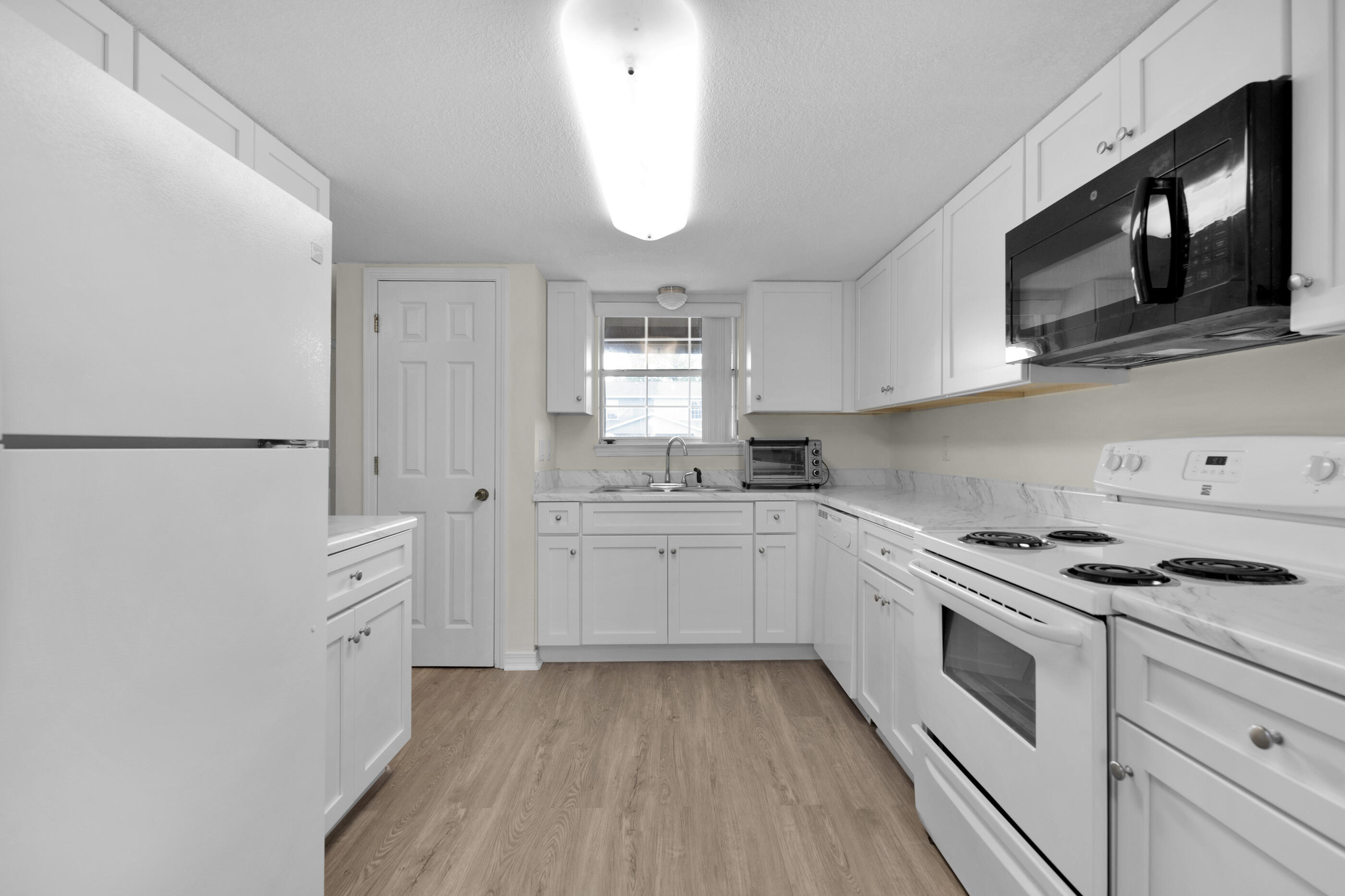 FOREST OAKS PH 1 - Residential