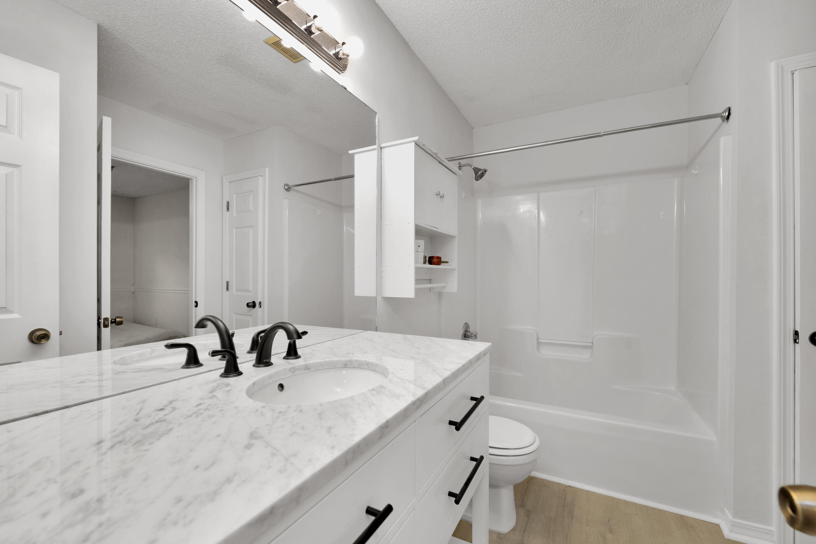 FOREST OAKS PH 1 - Residential