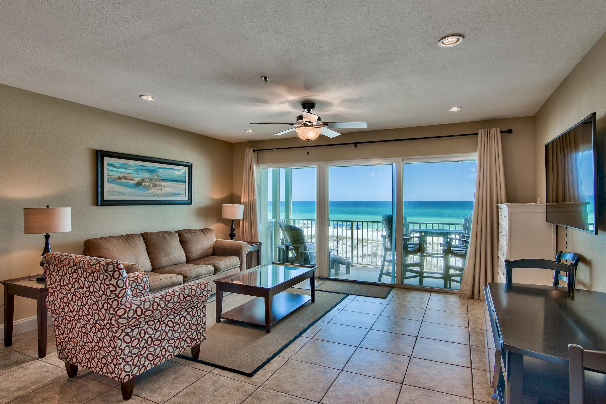 Commodore's Retreat - Residential